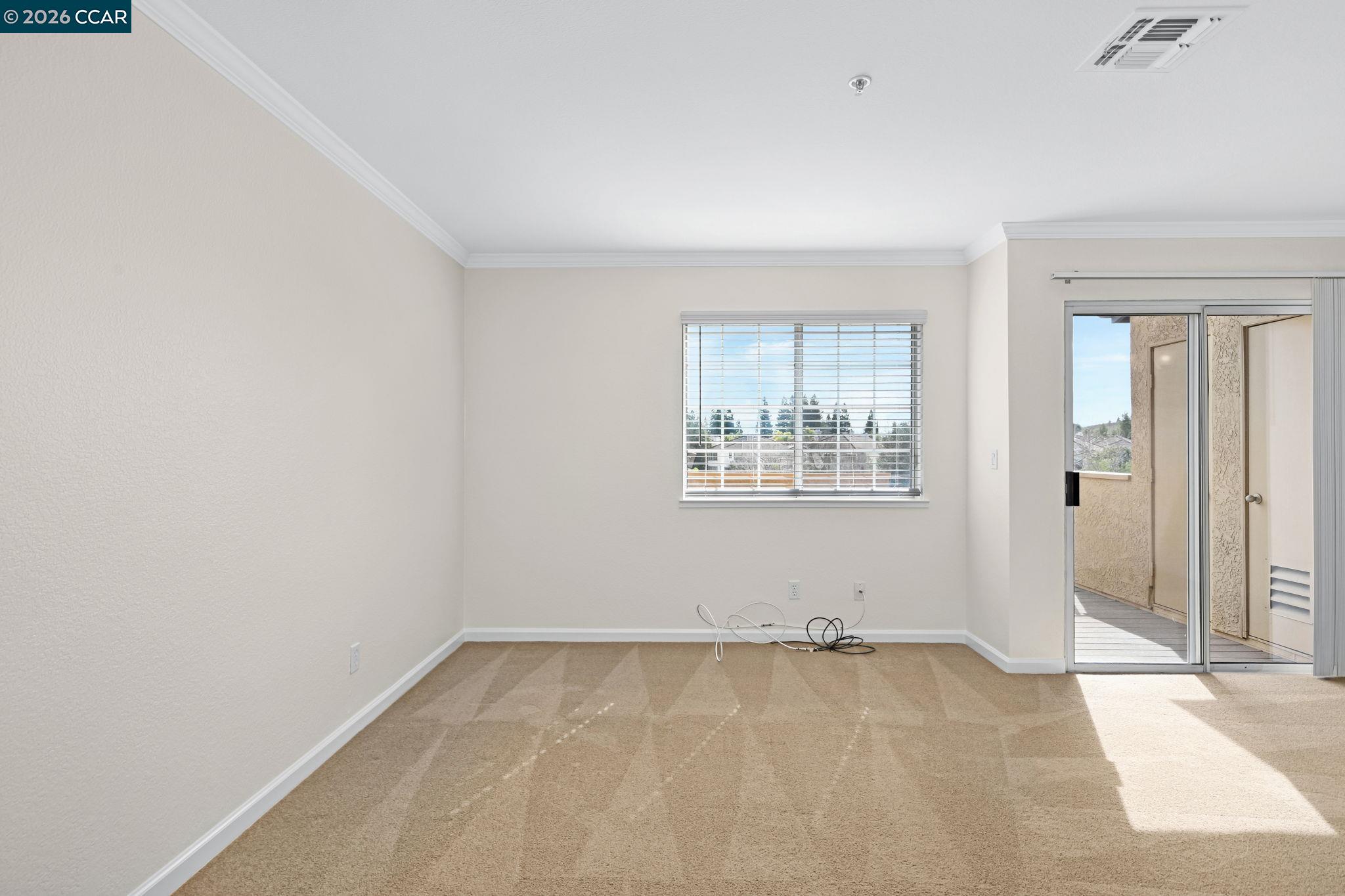 Photo #4: 41131229 Listing: Photo #4