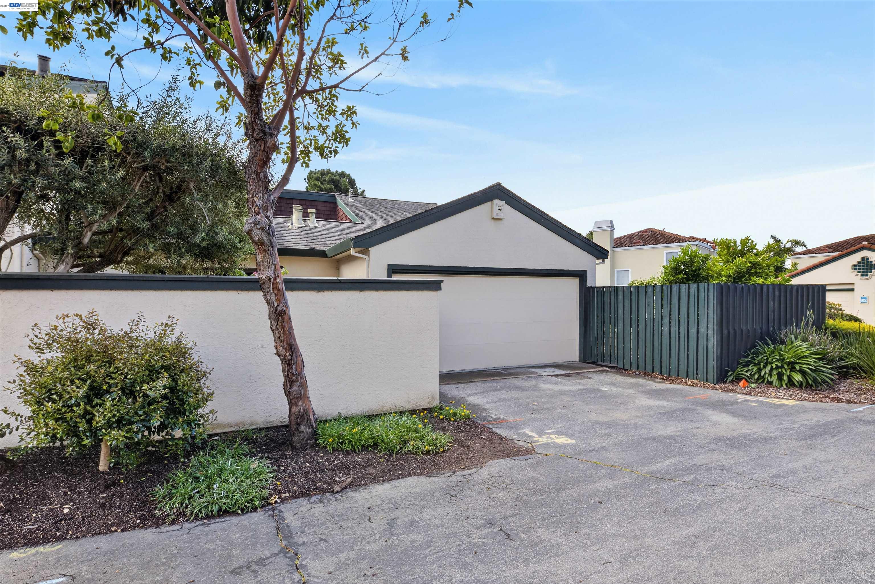 Photo #6: 41131230 Listing: Photo #6