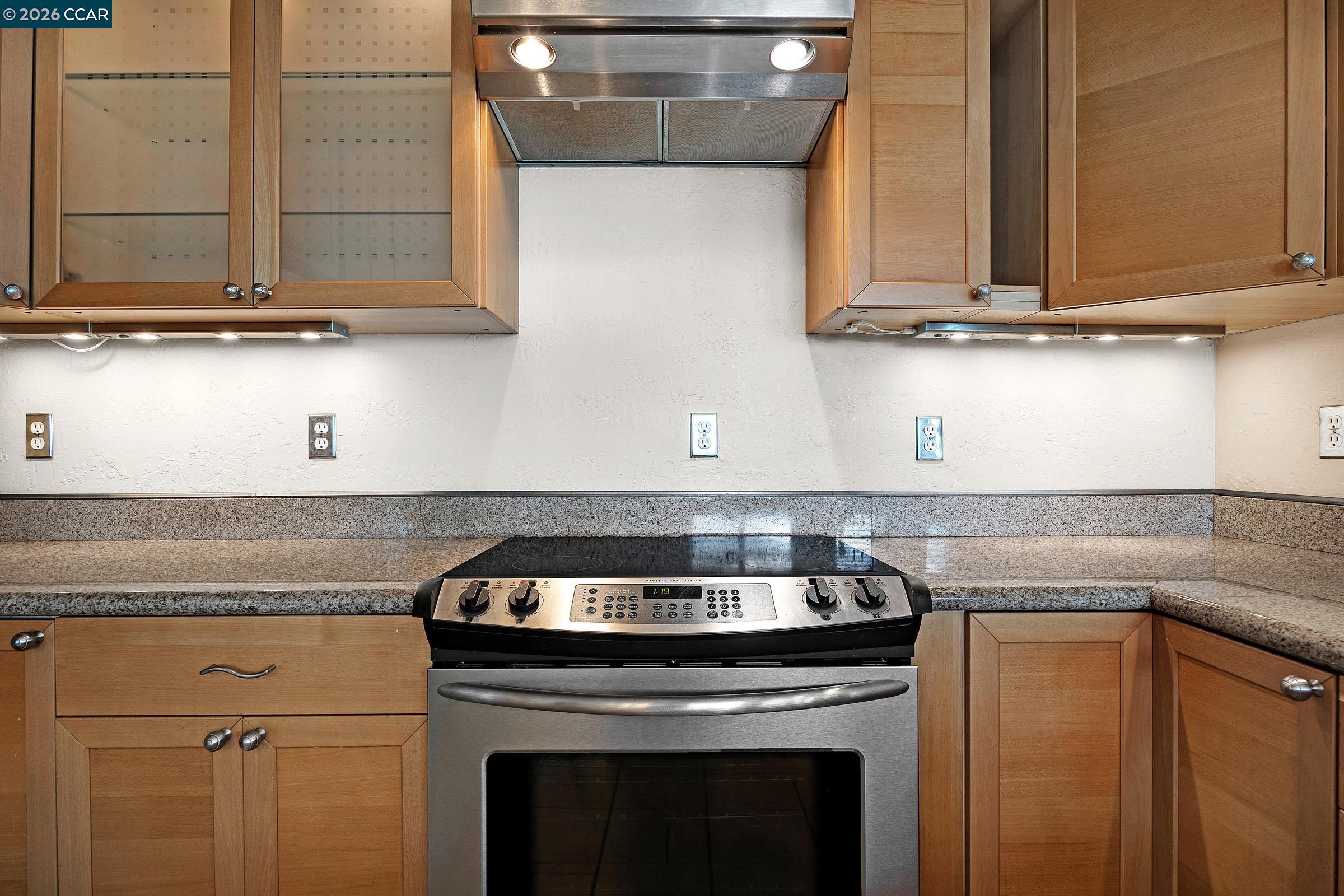 Photo #15: 41131231 Listing: Photo #15