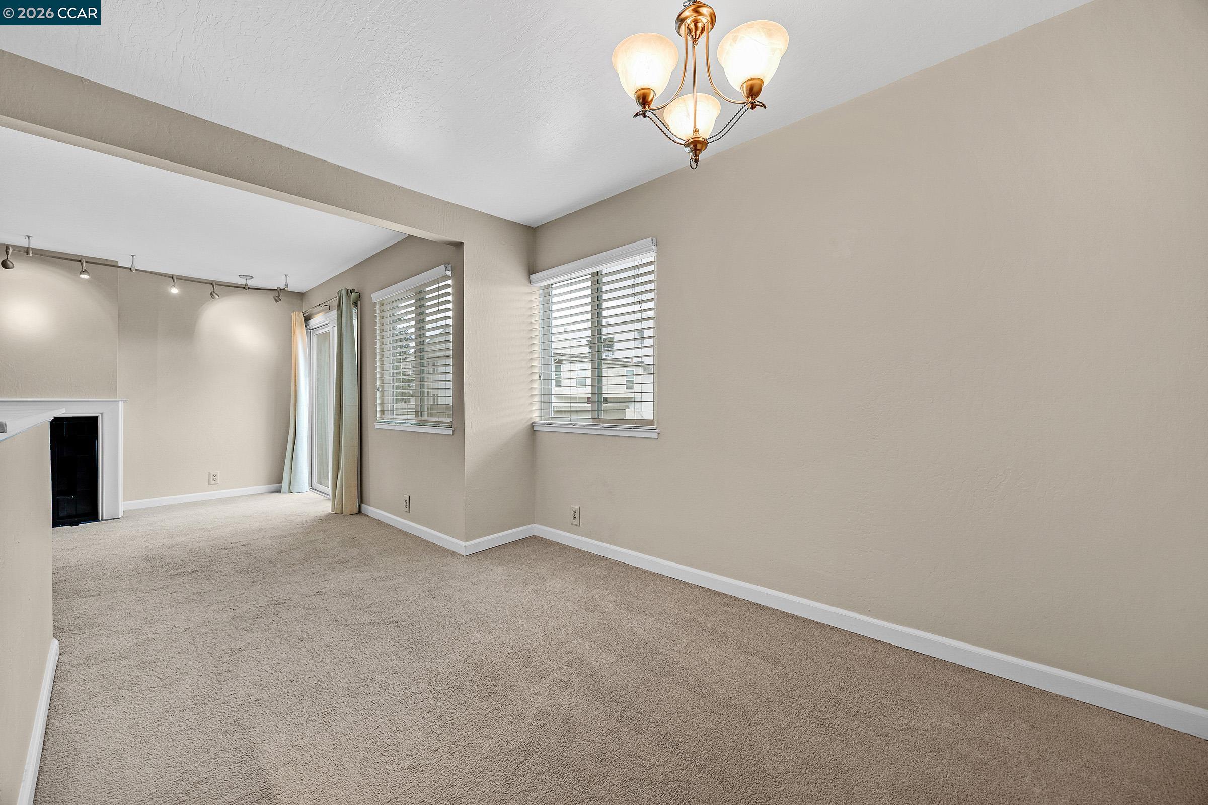 Photo #10: 41131231 Listing: Photo #10