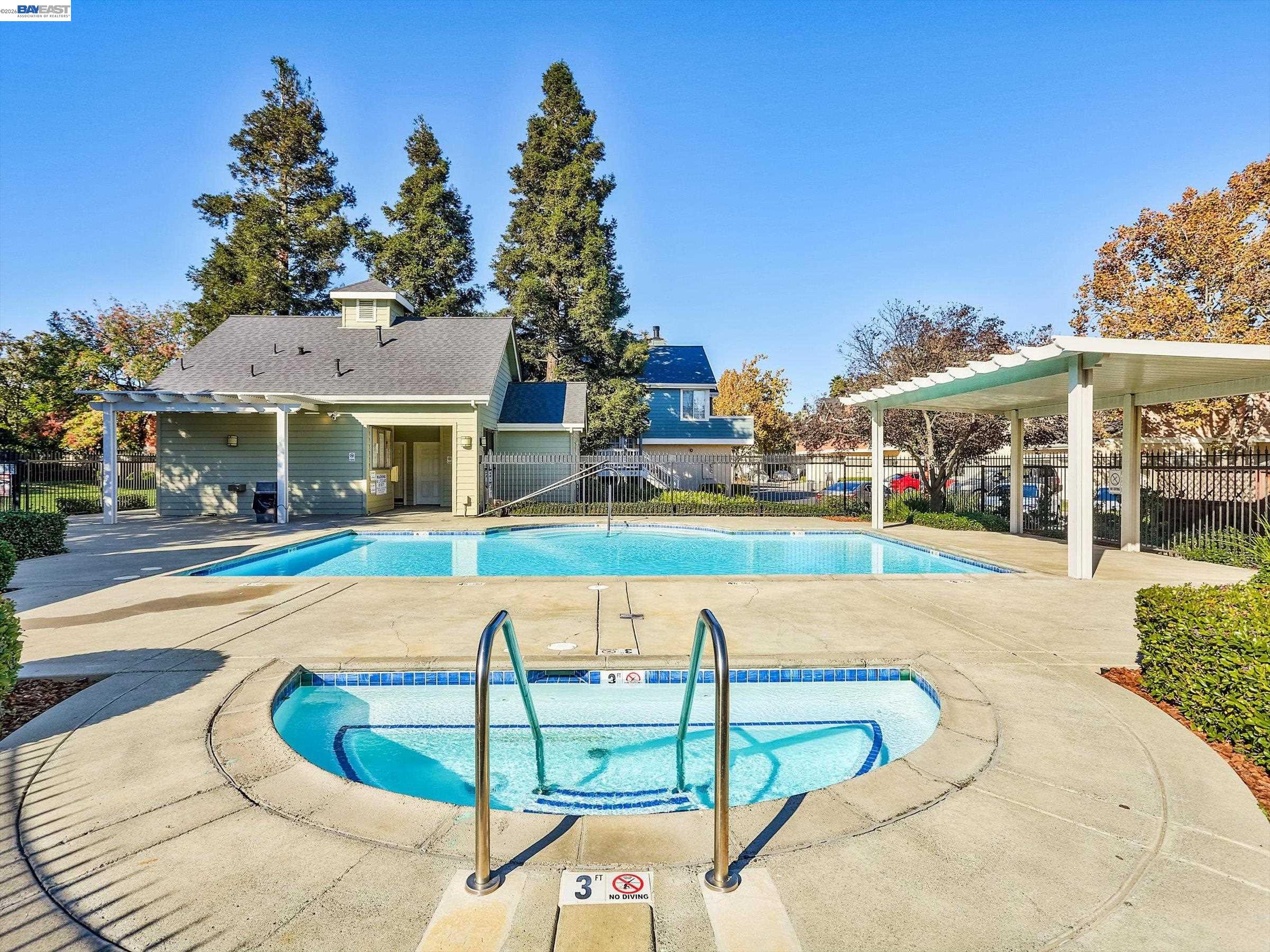 Detail Gallery Image 3 of 37 For 88 Manchester Drive, Fairfield,  CA 94533-6546 - 2 Beds | 1/1 Baths