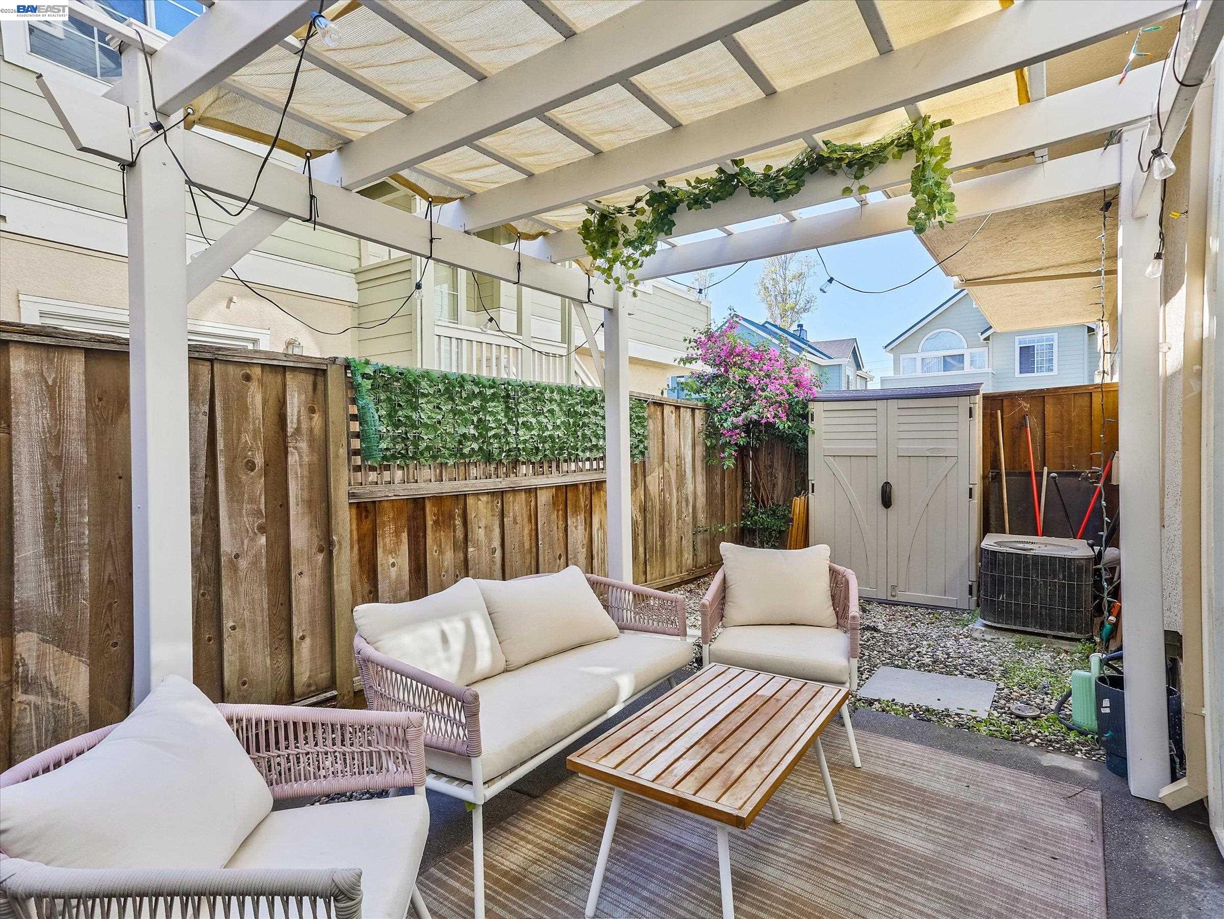 Detail Gallery Image 28 of 37 For 88 Manchester Drive, Fairfield,  CA 94533-6546 - 2 Beds | 1/1 Baths