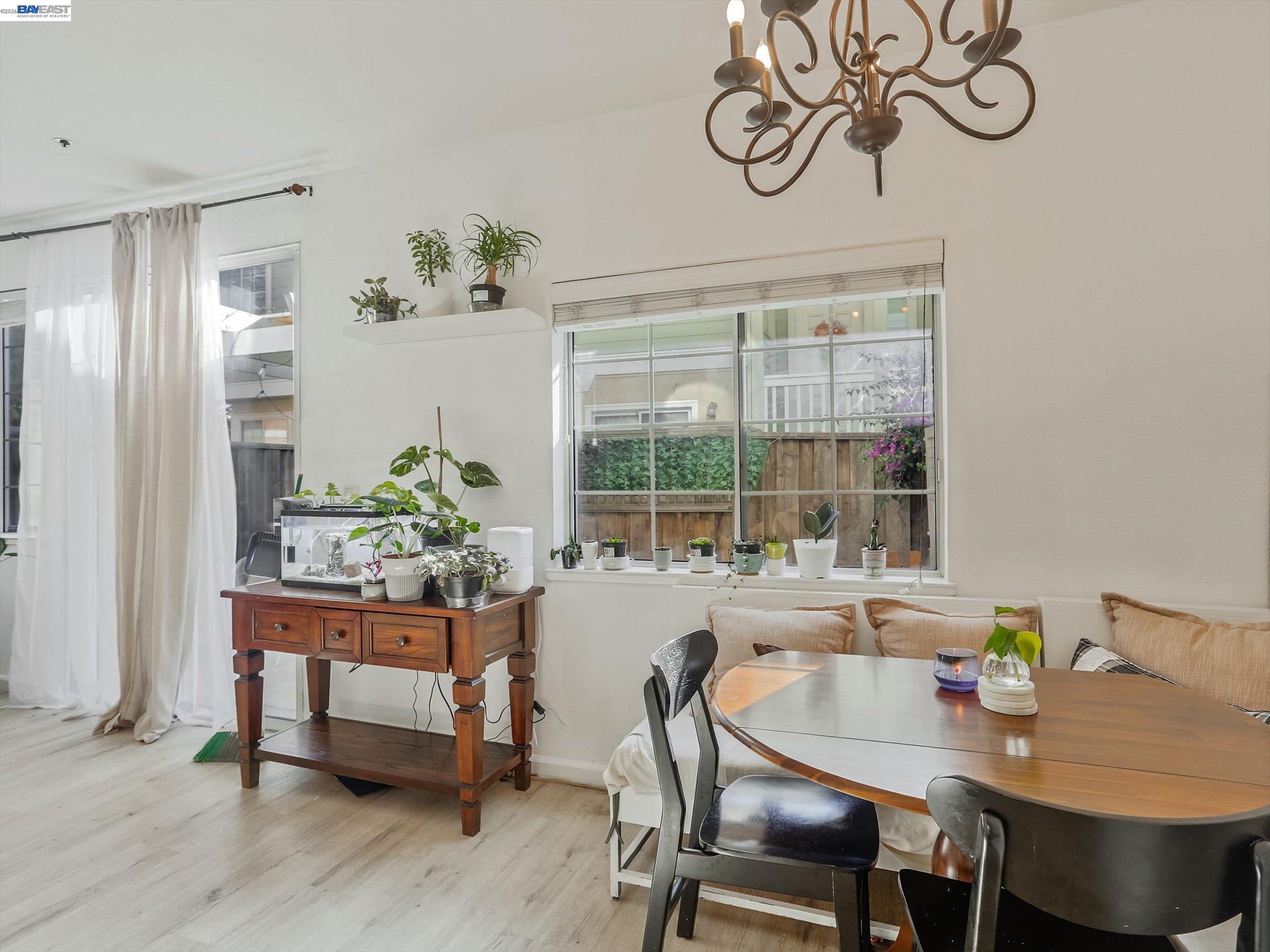 Detail Gallery Image 8 of 37 For 88 Manchester Drive, Fairfield,  CA 94533-6546 - 2 Beds | 1/1 Baths