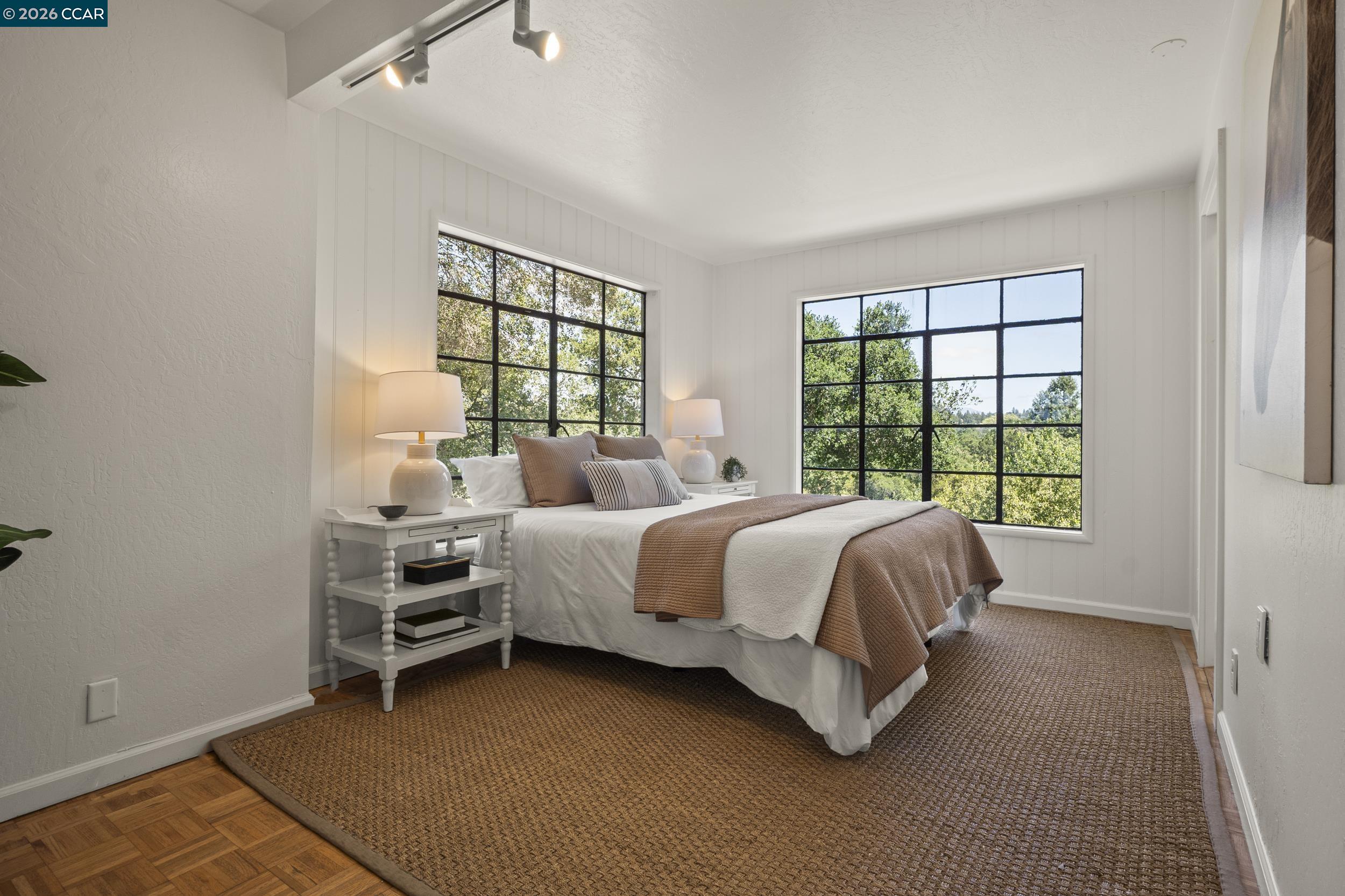 7 Las Mesas Path, Orinda, CA, 94563