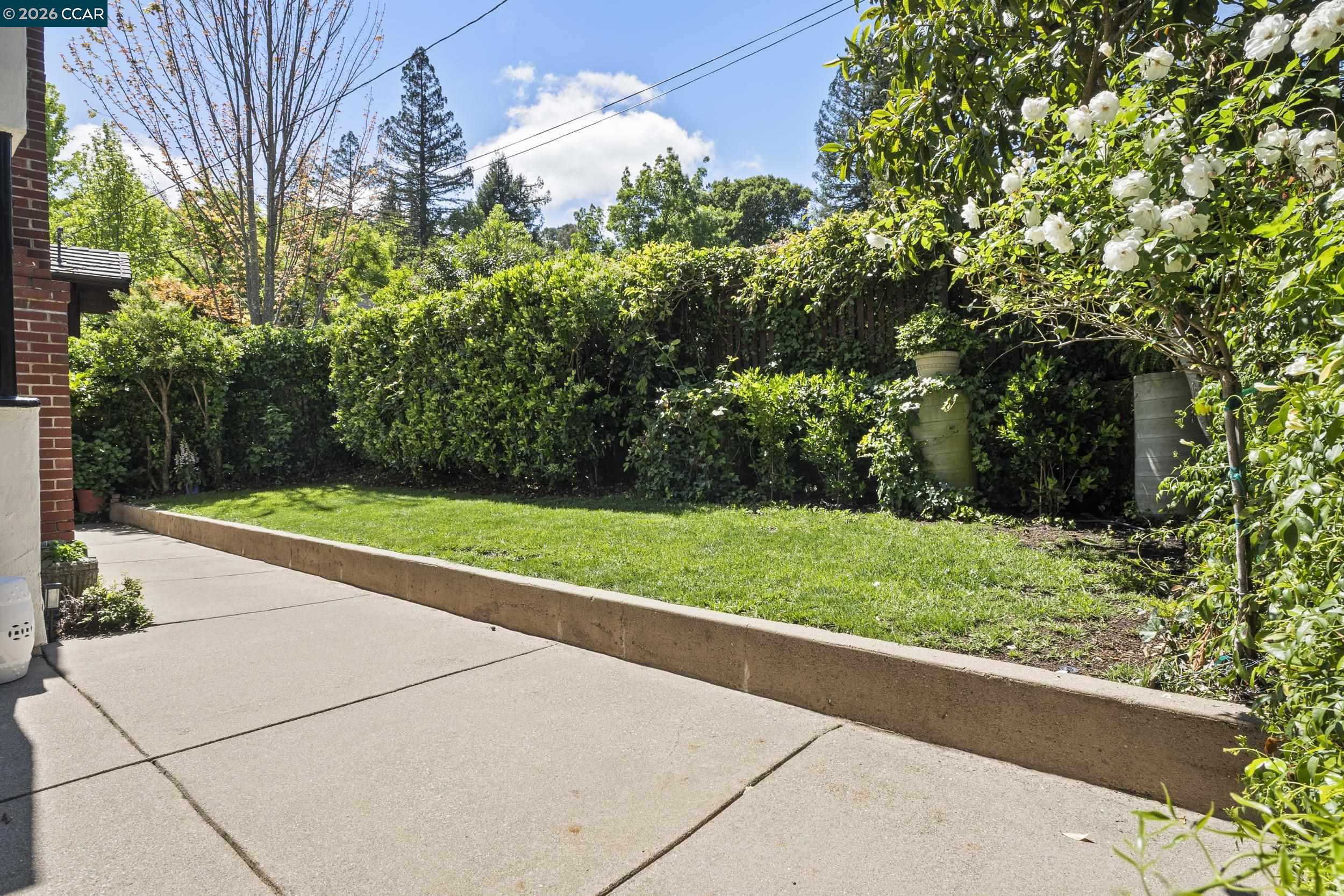 7 Las Mesas Path, Orinda, CA, 94563