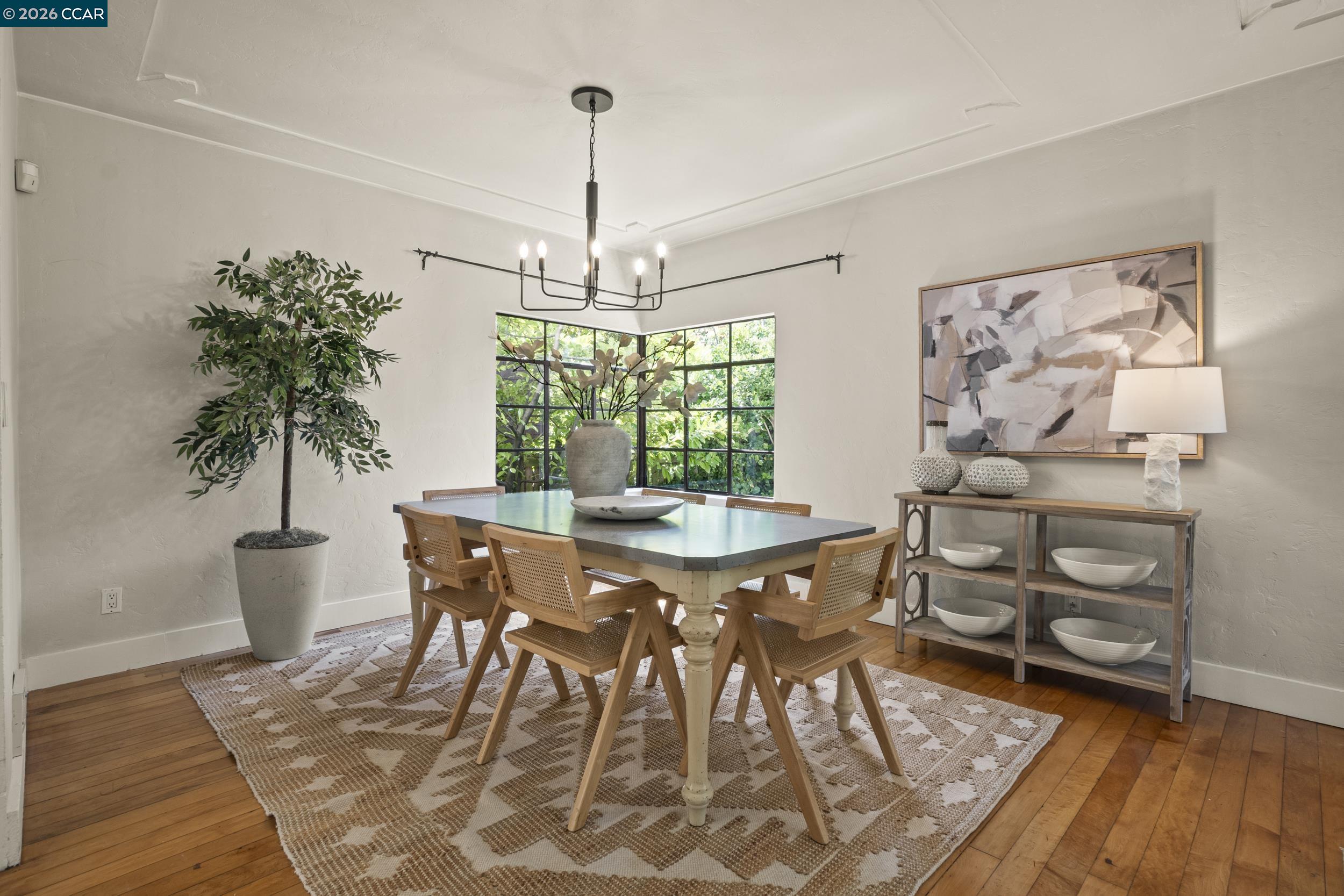 7 Las Mesas Path, Orinda, CA, 94563