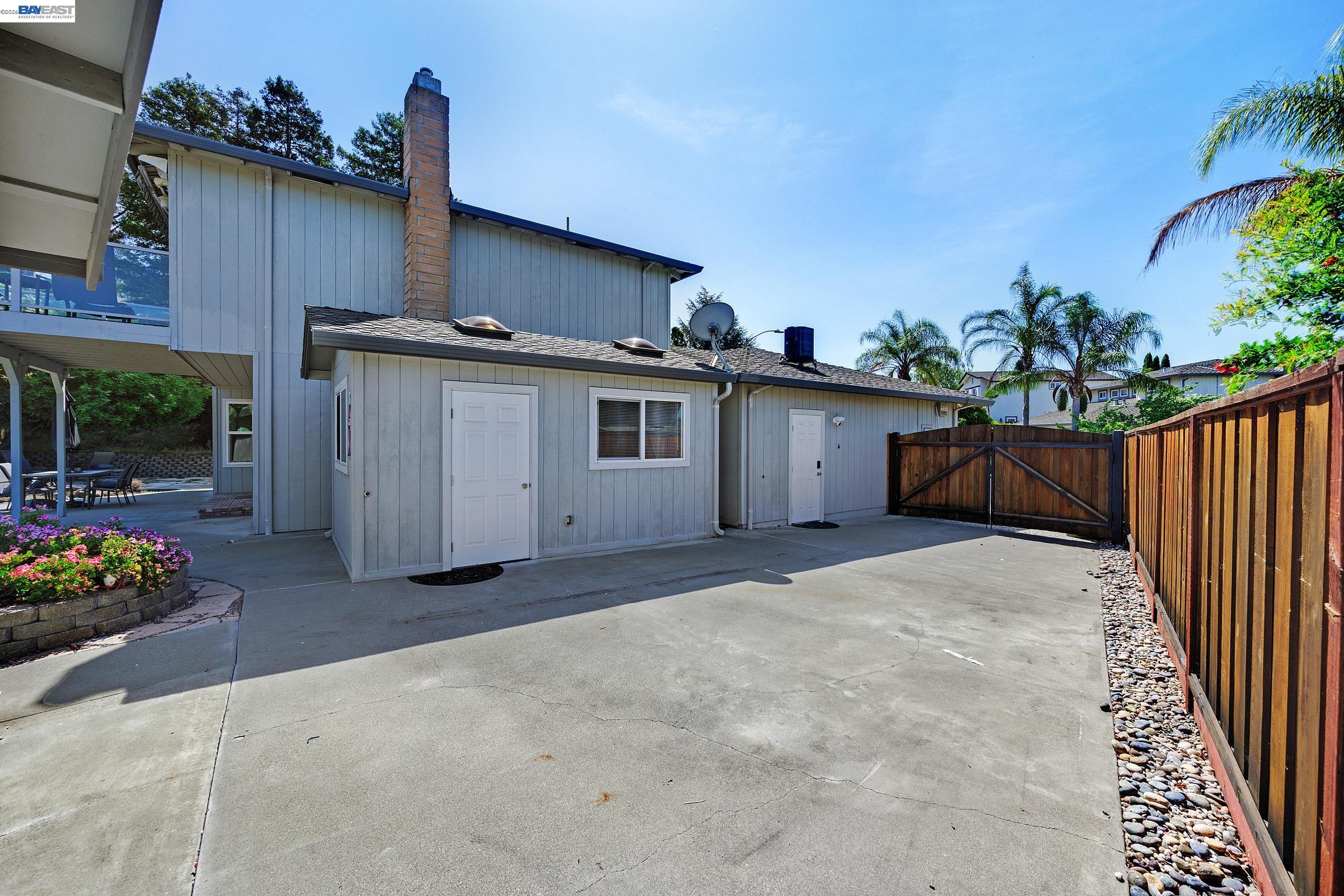 7487 Quartz Circle, Dublin, CA, 94568