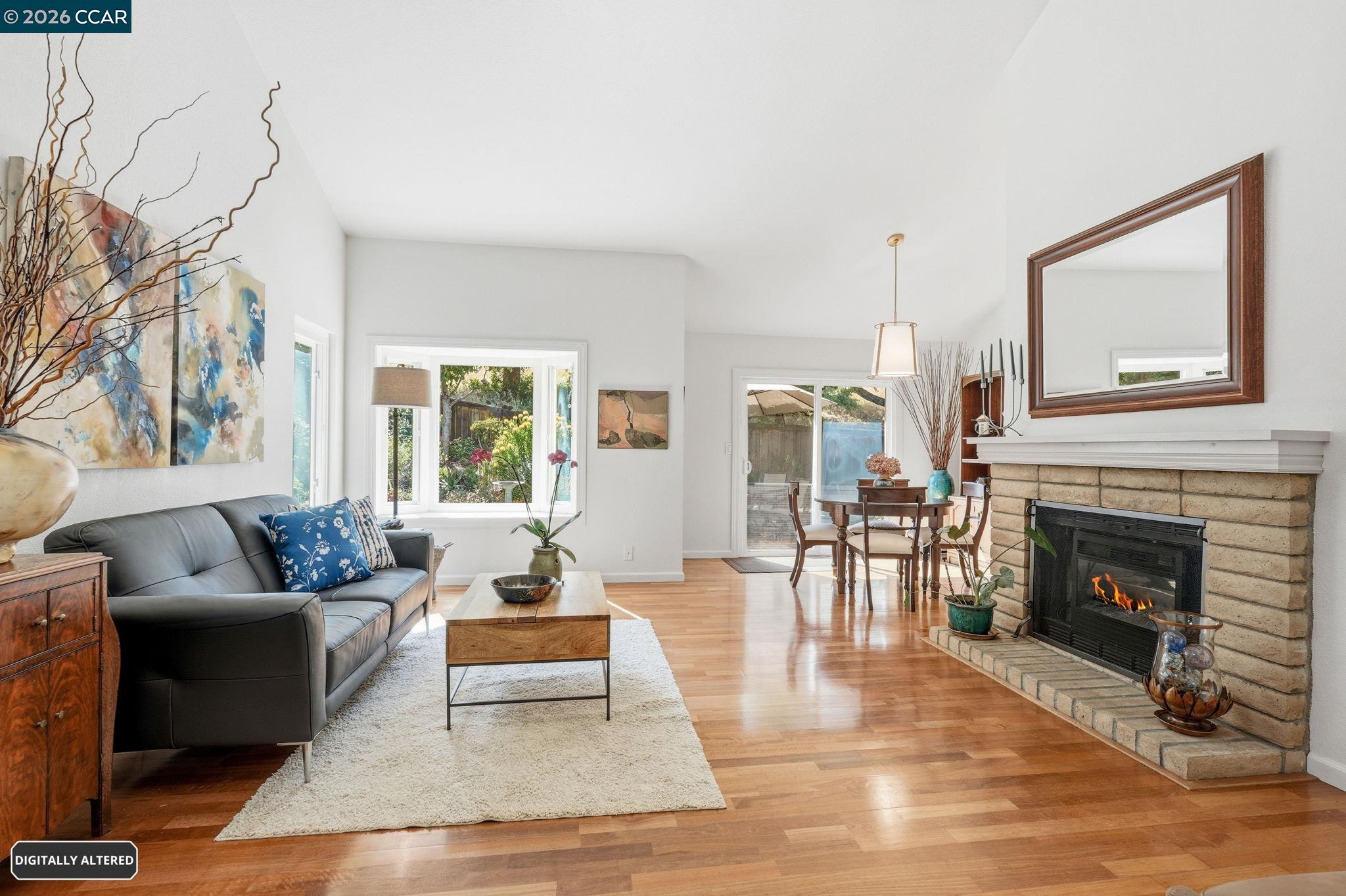 Photo #4: 41131240 Listing: Photo #4