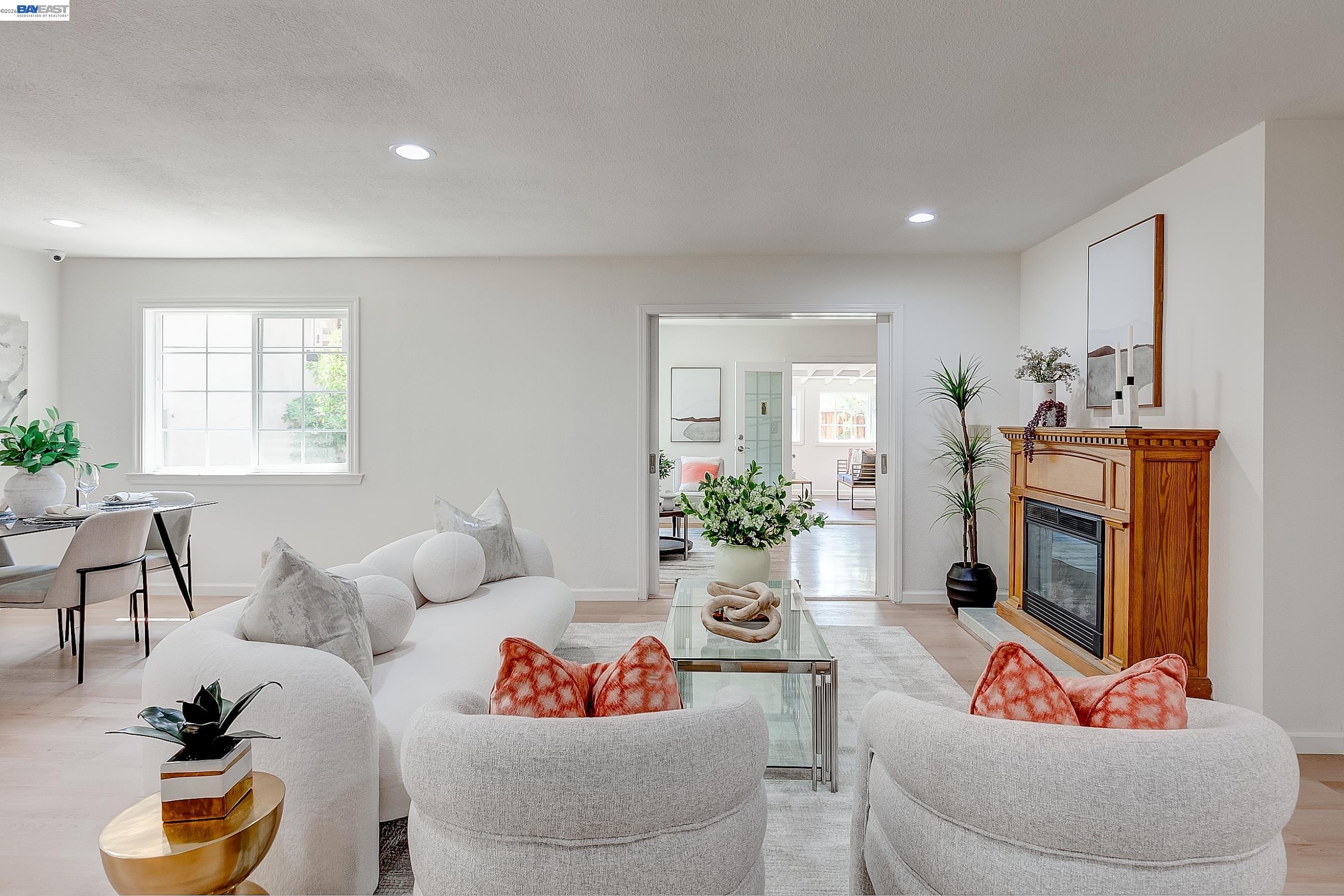 Detail Gallery Image 12 of 49 For 4167 Sunflower Ct., Union City,  CA 94587-3922 - 4 Beds | 3 Baths