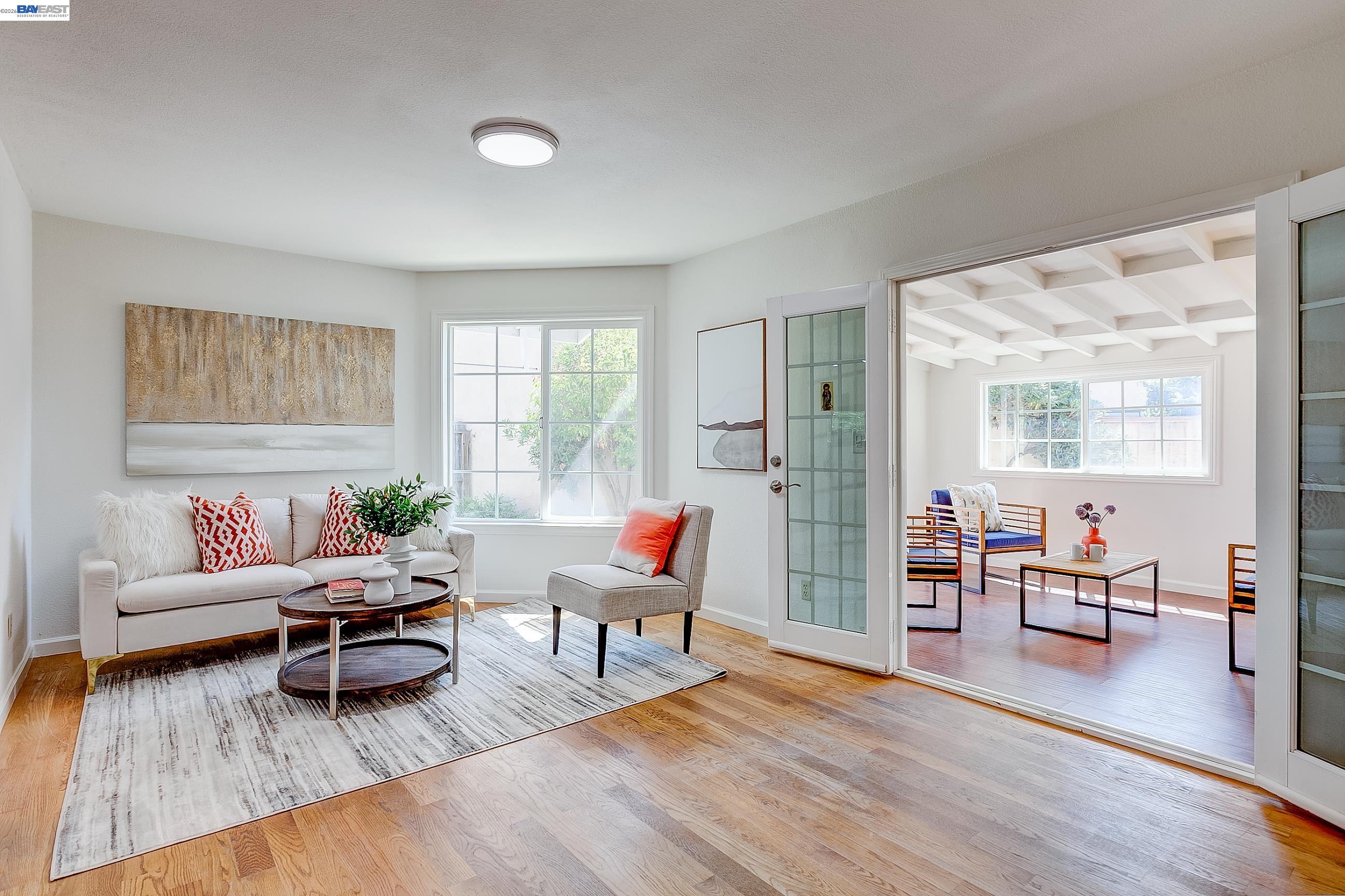 Detail Gallery Image 16 of 49 For 4167 Sunflower Ct., Union City,  CA 94587-3922 - 4 Beds | 3 Baths