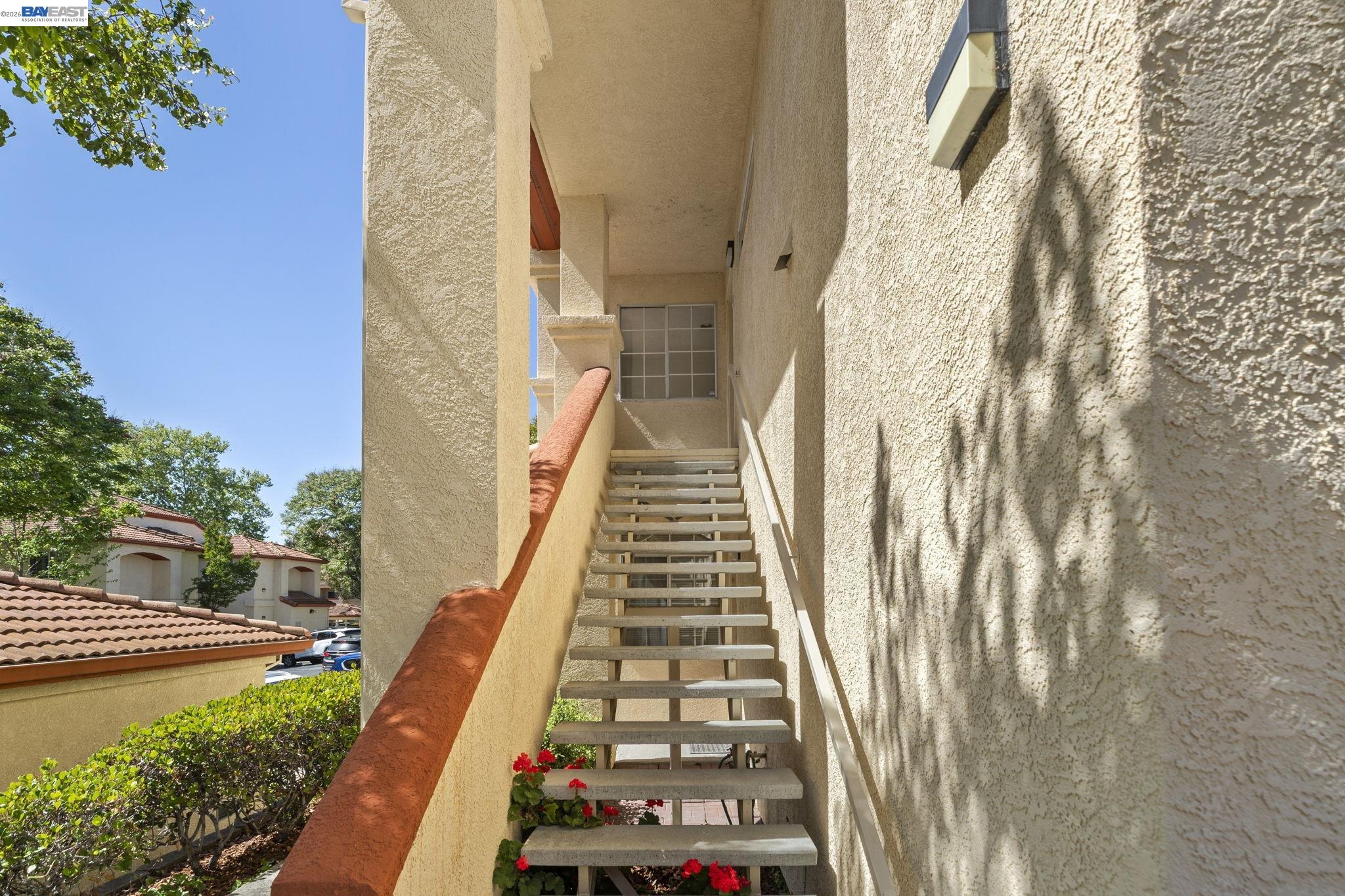 Photo #4: 41131243 Listing: Photo #4