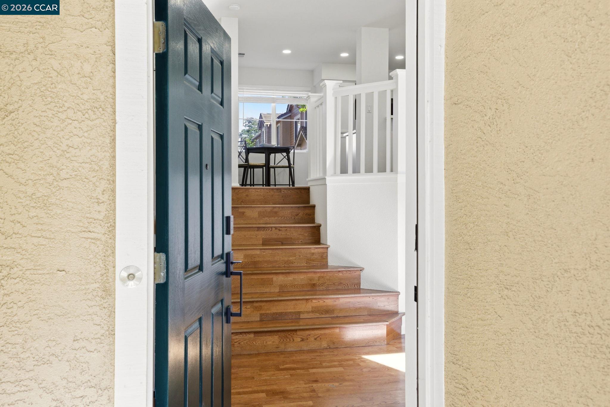 Photo #2: 41131244 Listing: Photo #2