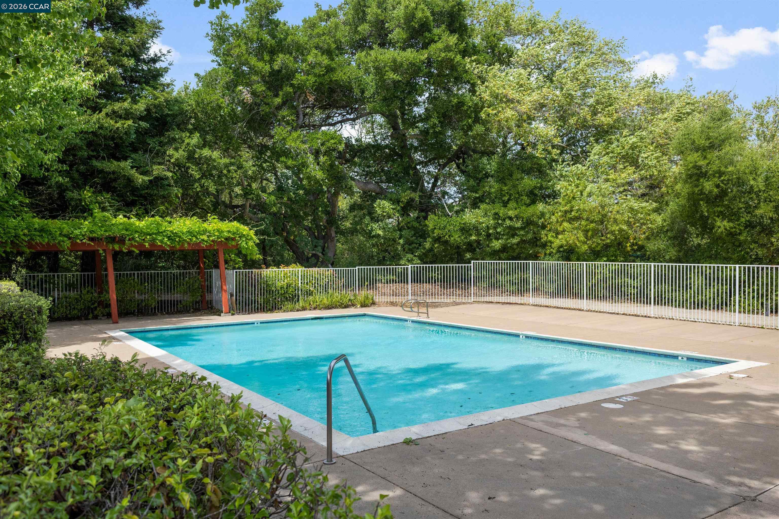 Photo #41: 41131247 Listing: Photo #41