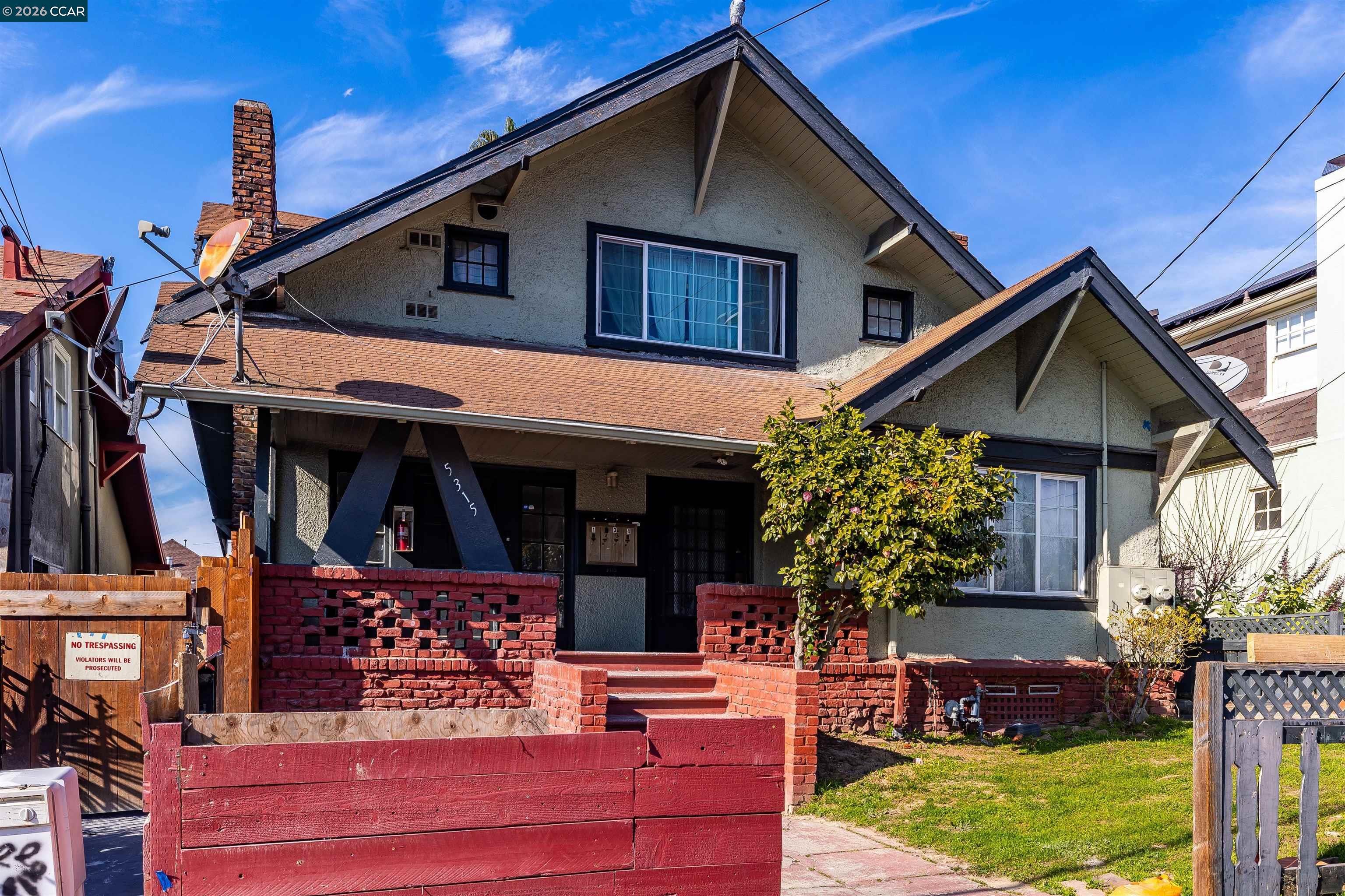 Detail Gallery Image 4 of 14 For 5315 Cole St, Oakland,  CA 94601 - – Beds | – Baths