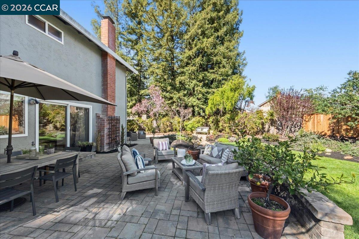 Detail Gallery Image 18 of 42 For 109 Posada Ct, San Ramon,  CA 94583 - 4 Beds | 2/1 Baths