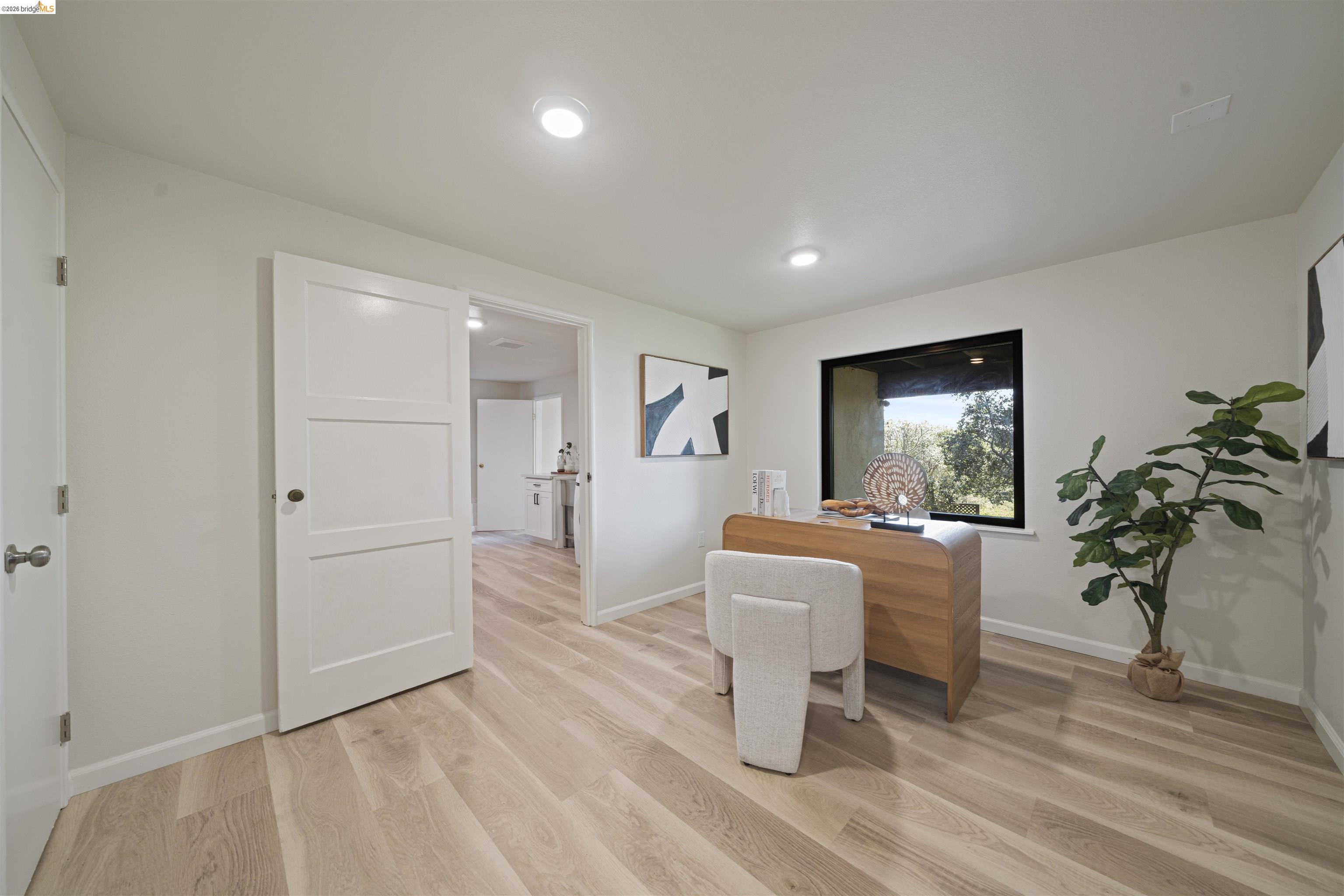 Detail Gallery Image 37 of 52 For 1170 Sterling Ave, Berkeley,  CA 94708 - 4 Beds | 3 Baths