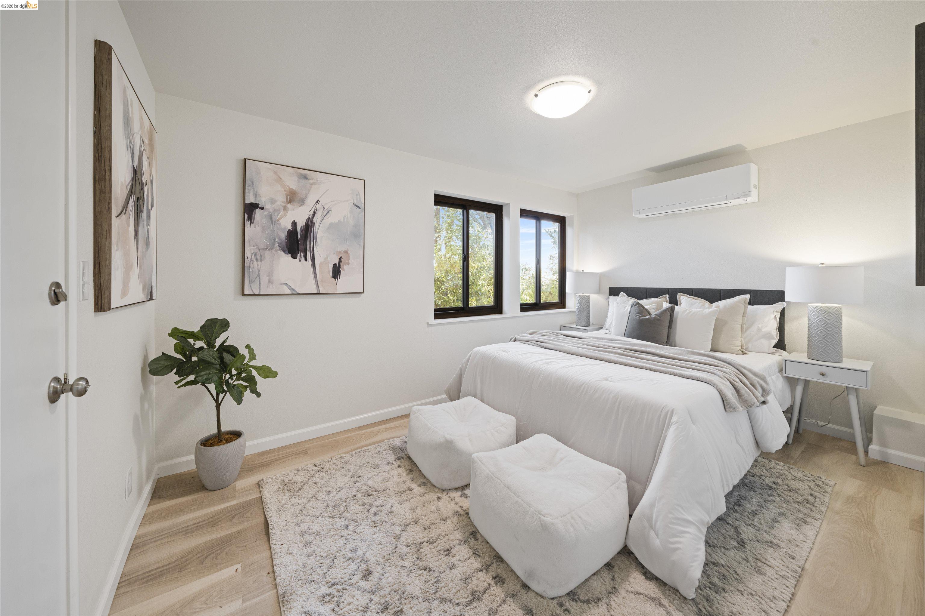 Detail Gallery Image 40 of 52 For 1170 Sterling Ave, Berkeley,  CA 94708 - 4 Beds | 3 Baths