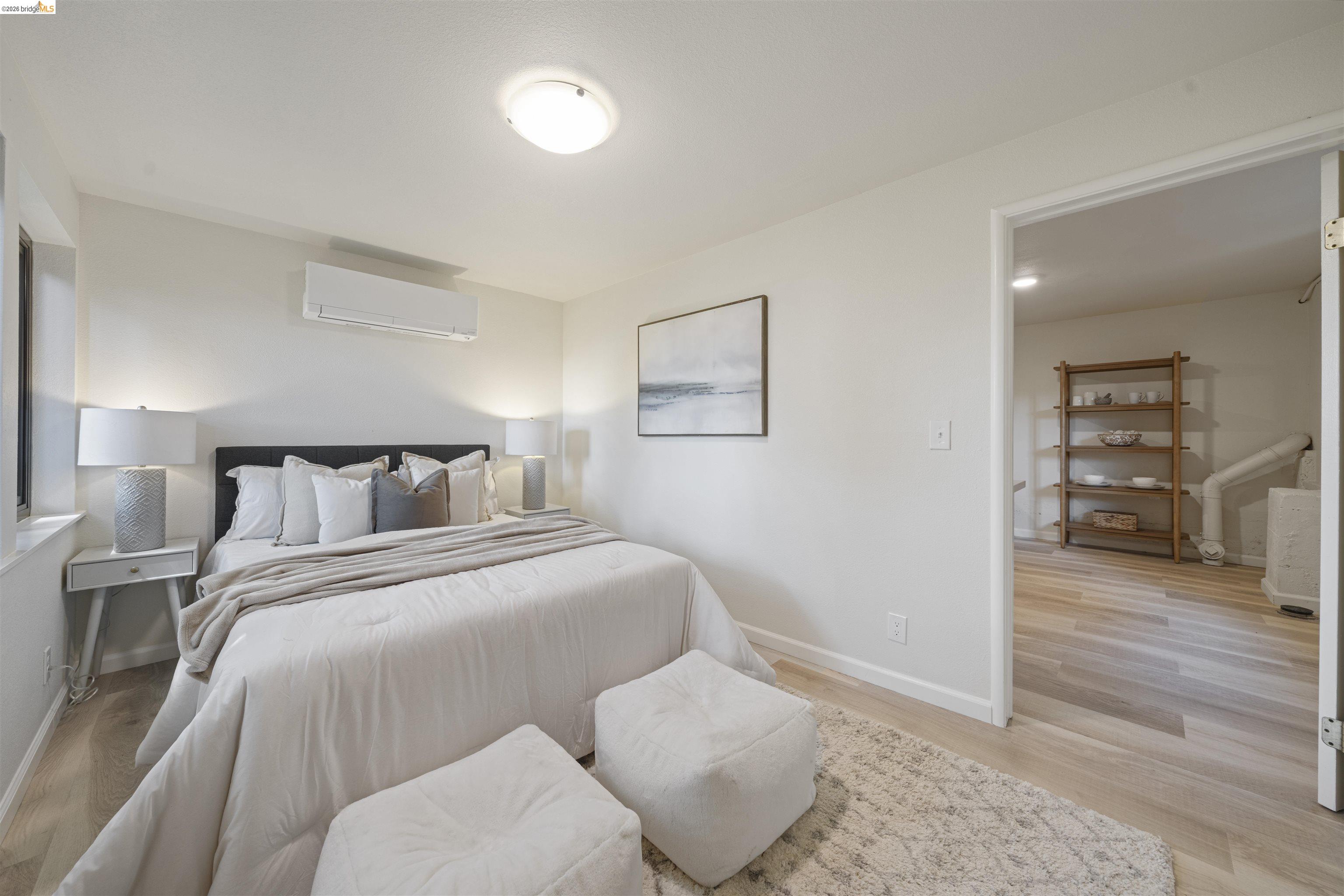 Detail Gallery Image 41 of 52 For 1170 Sterling Ave, Berkeley,  CA 94708 - 4 Beds | 3 Baths