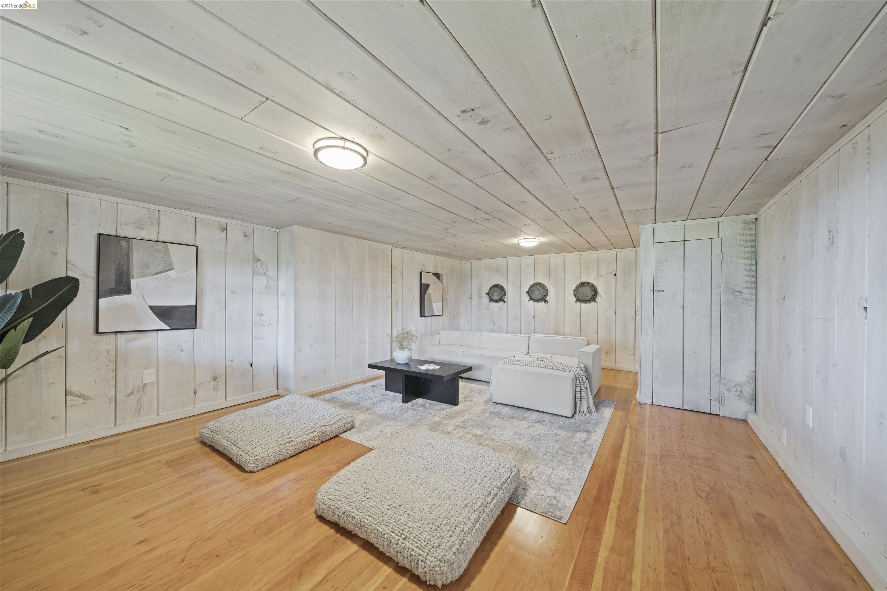 Detail Gallery Image 42 of 52 For 1170 Sterling Ave, Berkeley,  CA 94708 - 4 Beds | 3 Baths