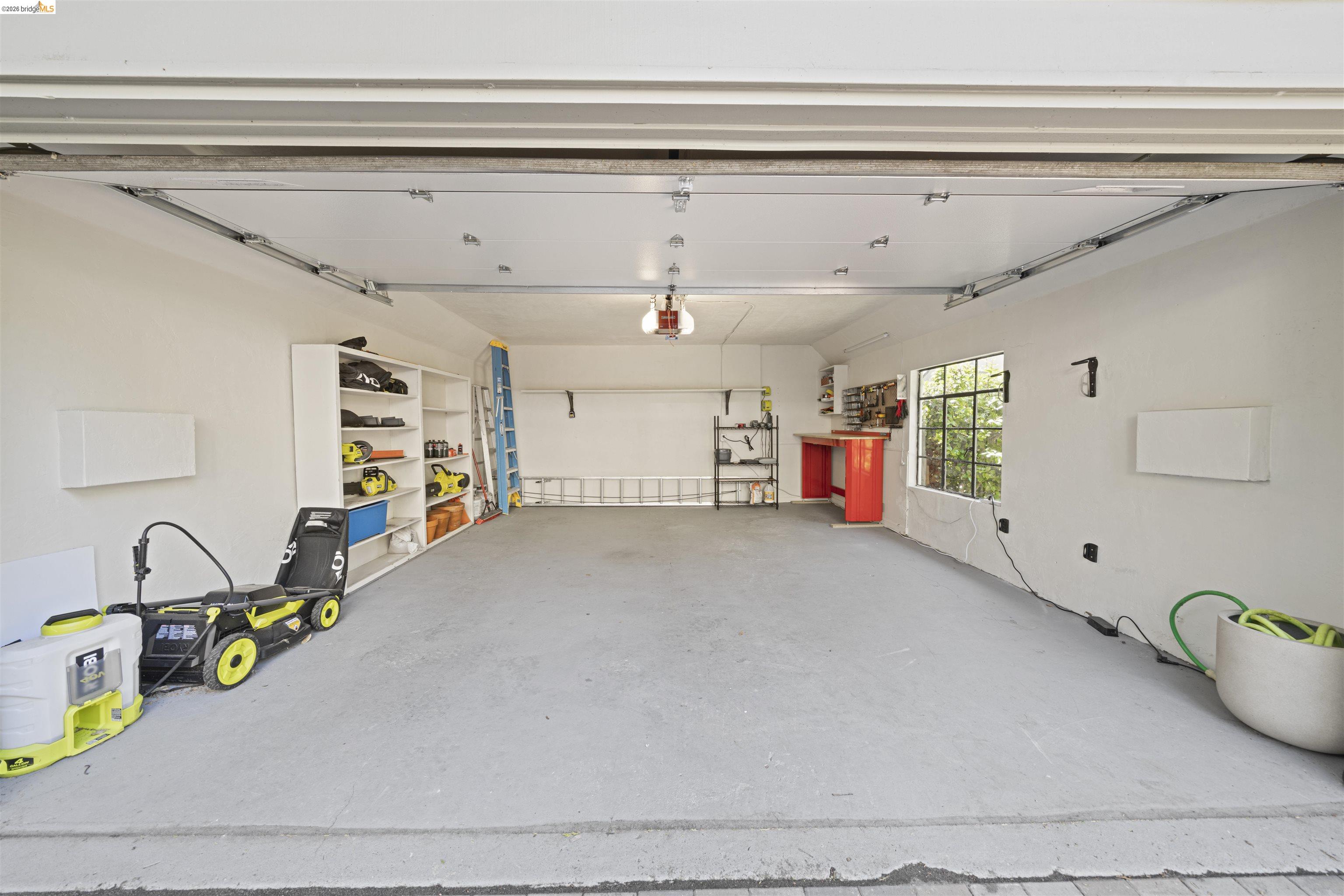 Detail Gallery Image 44 of 52 For 1170 Sterling Ave, Berkeley,  CA 94708 - 4 Beds | 3 Baths