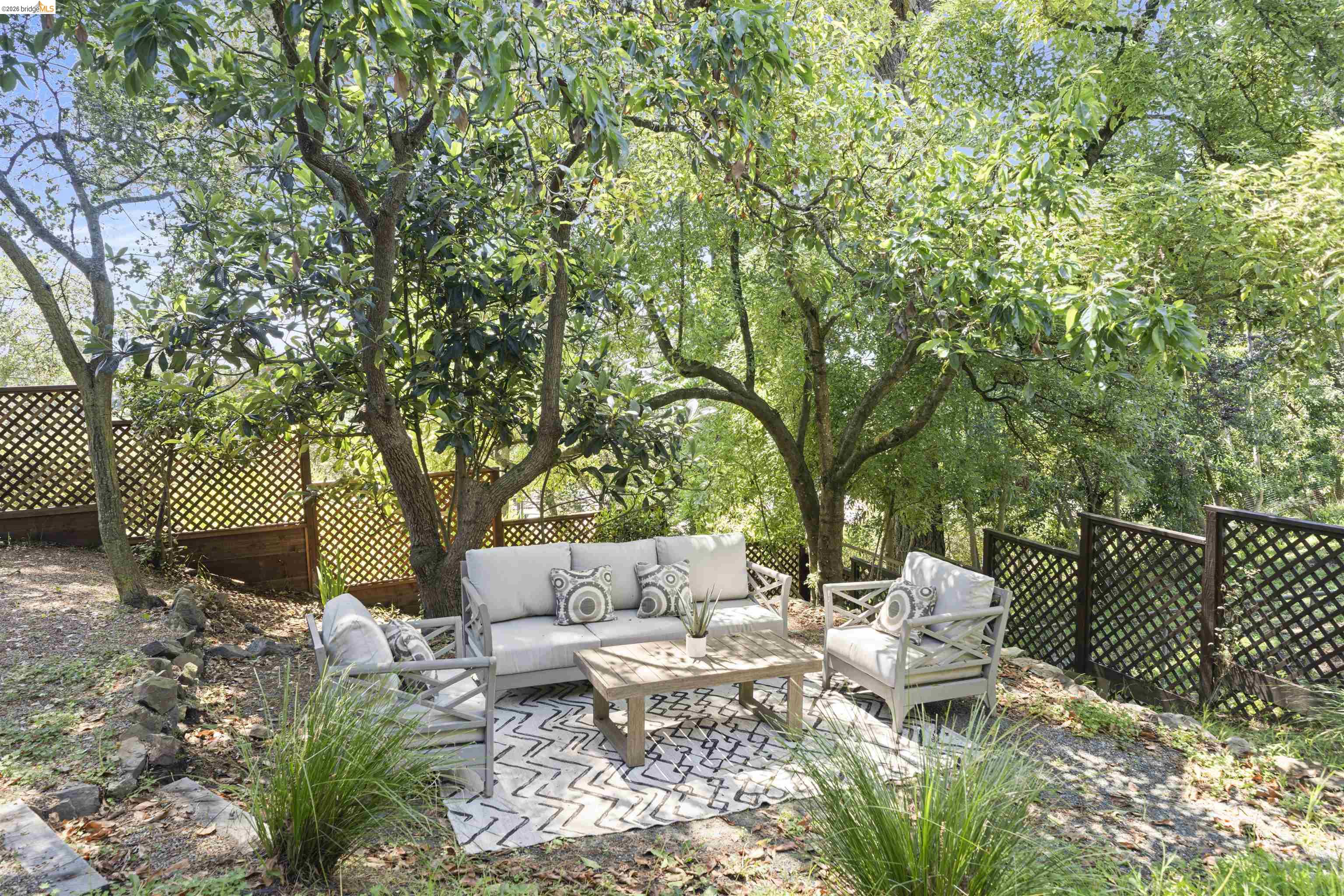 Detail Gallery Image 46 of 52 For 1170 Sterling Ave, Berkeley,  CA 94708 - 4 Beds | 3 Baths