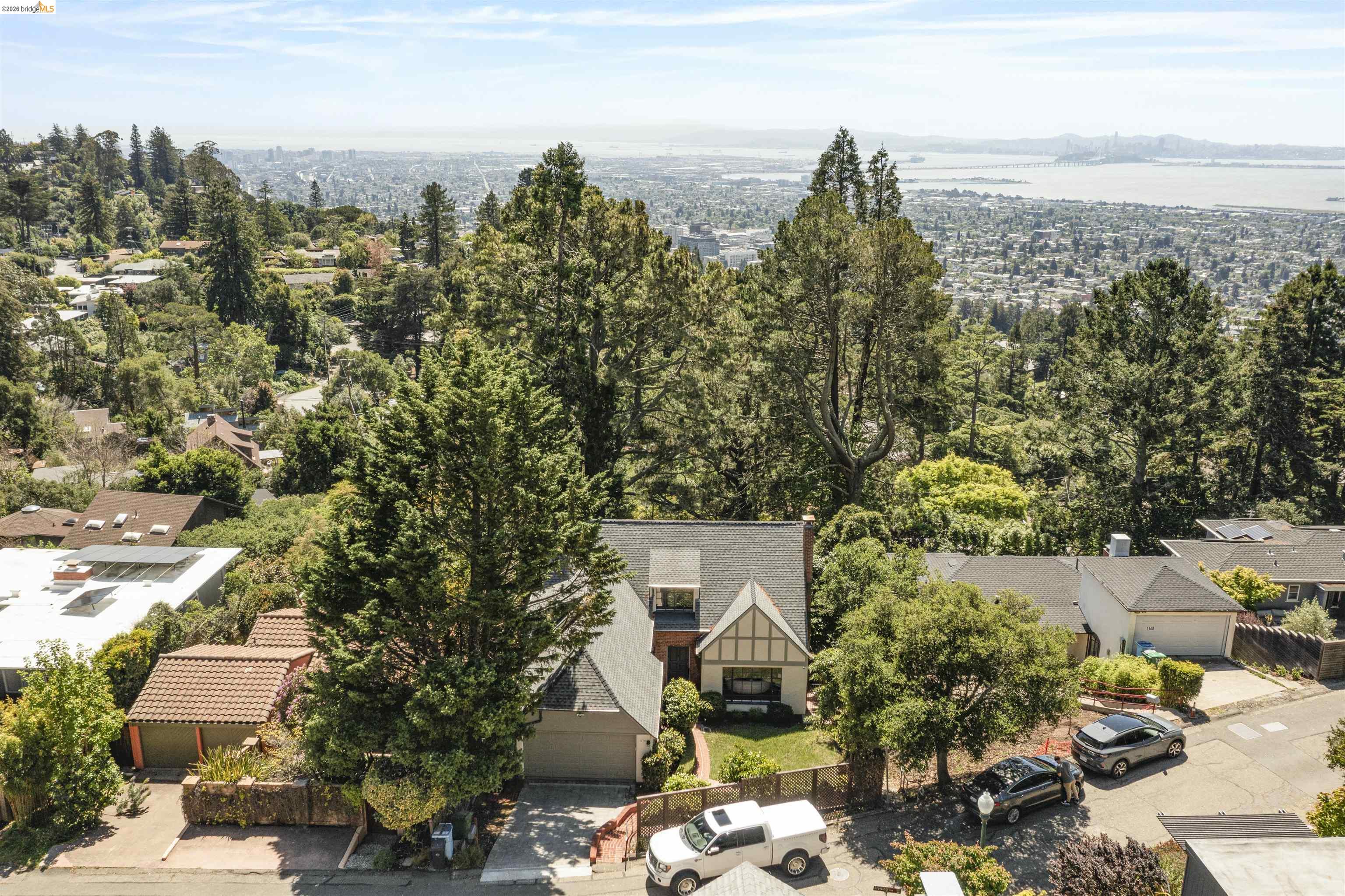 Detail Gallery Image 48 of 52 For 1170 Sterling Ave, Berkeley,  CA 94708 - 4 Beds | 3 Baths