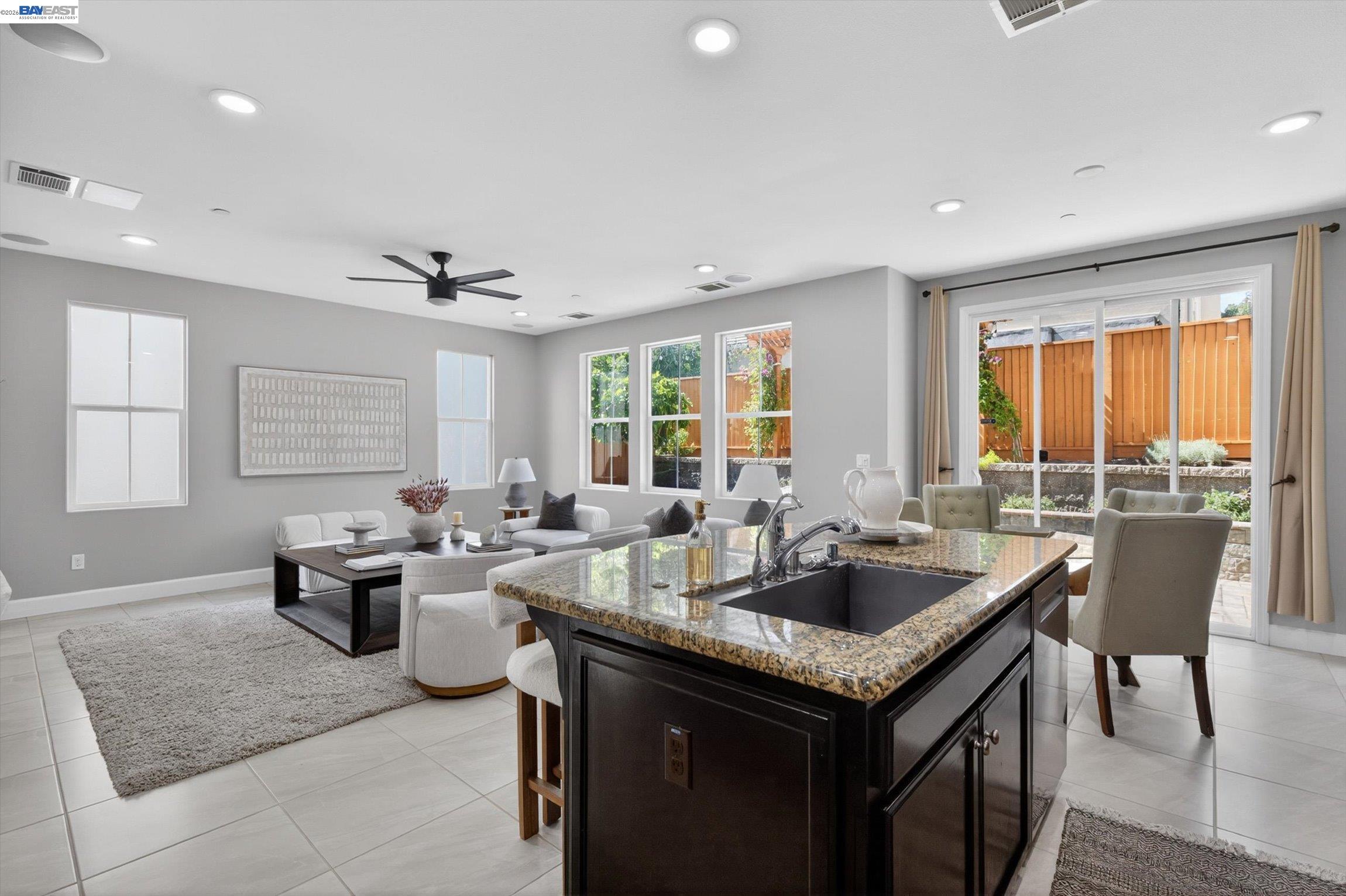 Detail Gallery Image 17 of 56 For 513 Crocus Hill Ct, San Ramon,  CA 94582 - 5 Beds | 3/1 Baths