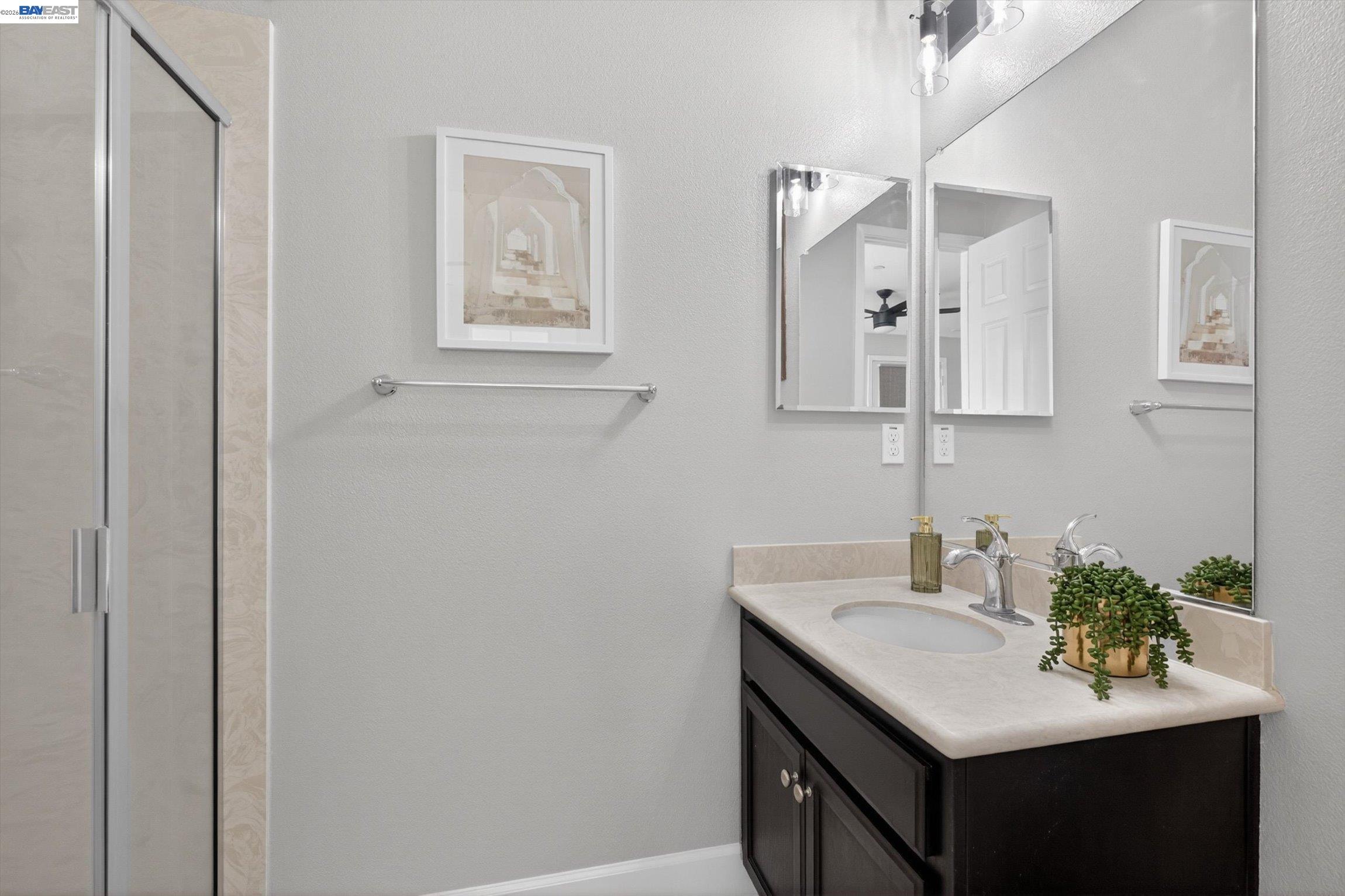 Detail Gallery Image 35 of 56 For 513 Crocus Hill Ct, San Ramon,  CA 94582 - 5 Beds | 3/1 Baths