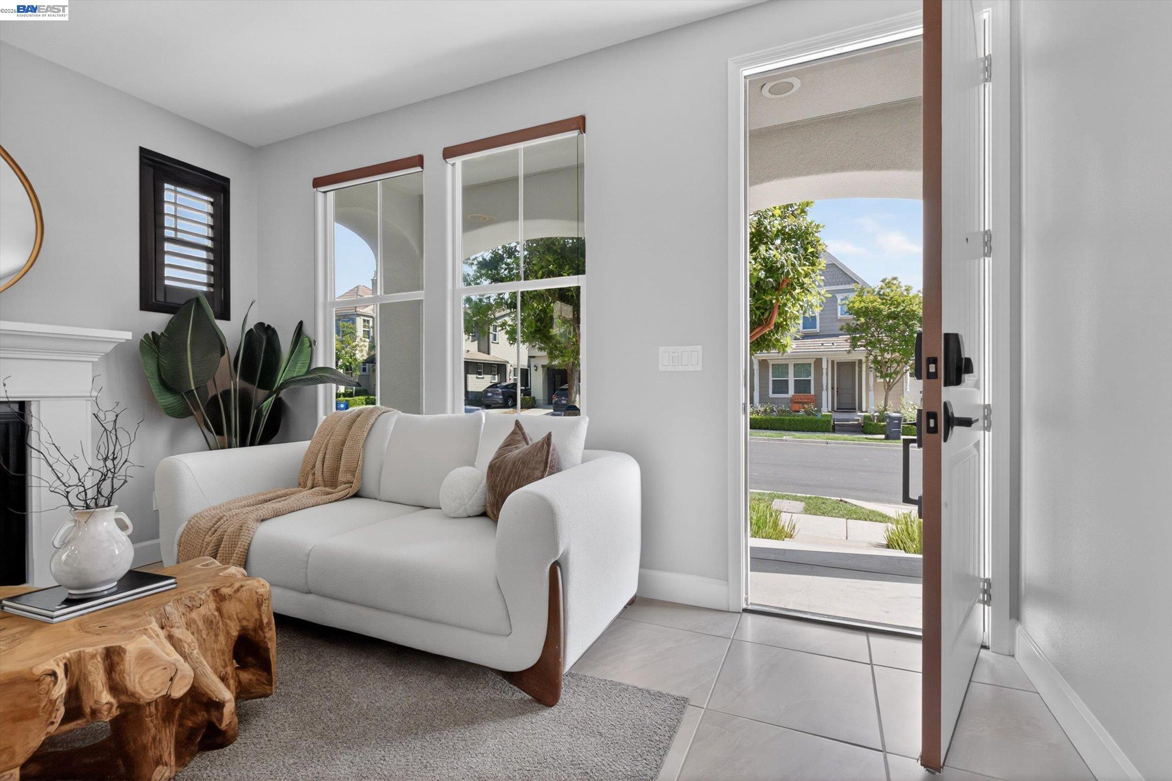 Detail Gallery Image 5 of 56 For 513 Crocus Hill Ct, San Ramon,  CA 94582 - 5 Beds | 3/1 Baths