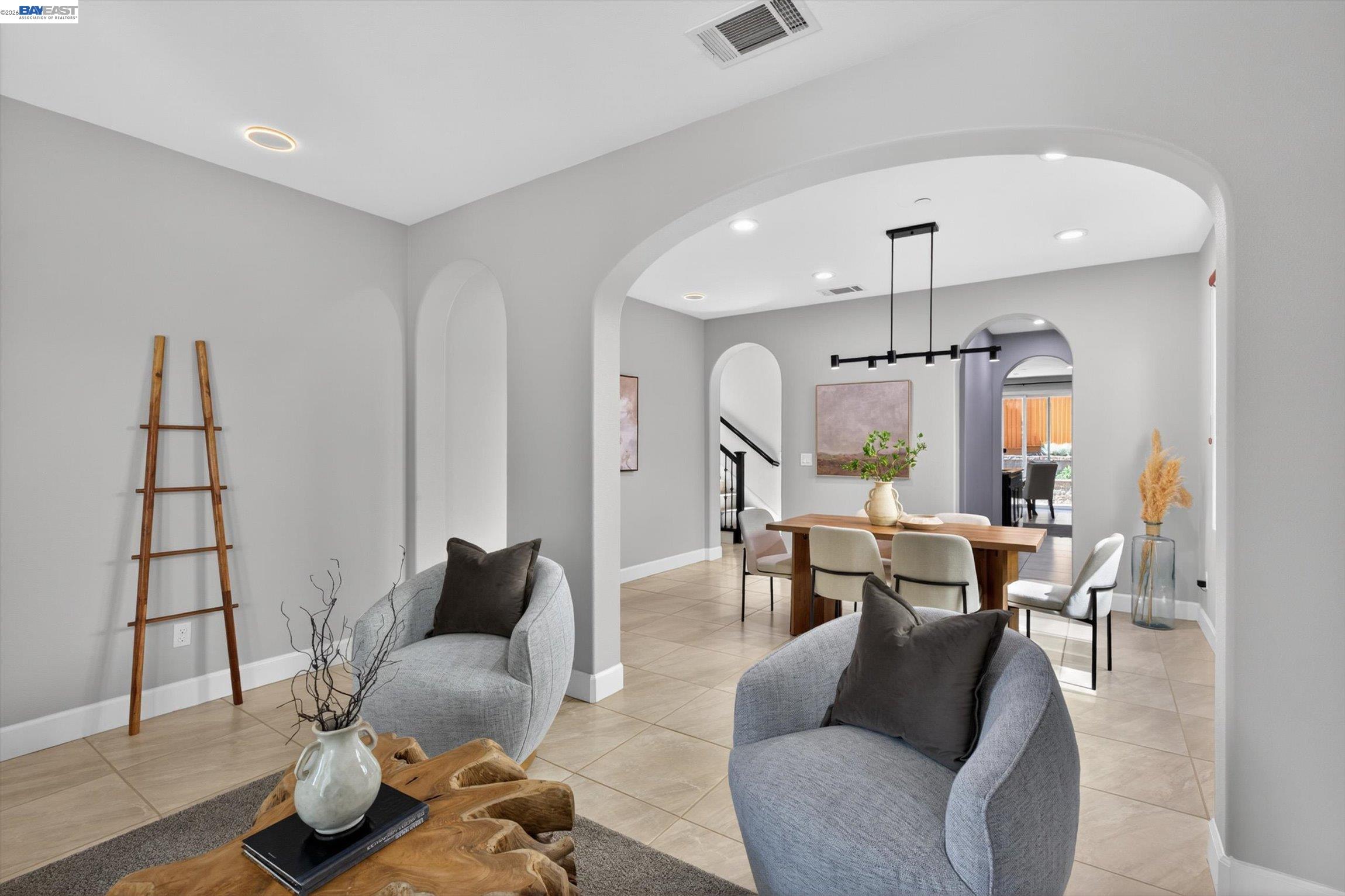 Detail Gallery Image 9 of 56 For 513 Crocus Hill Ct, San Ramon,  CA 94582 - 5 Beds | 3/1 Baths