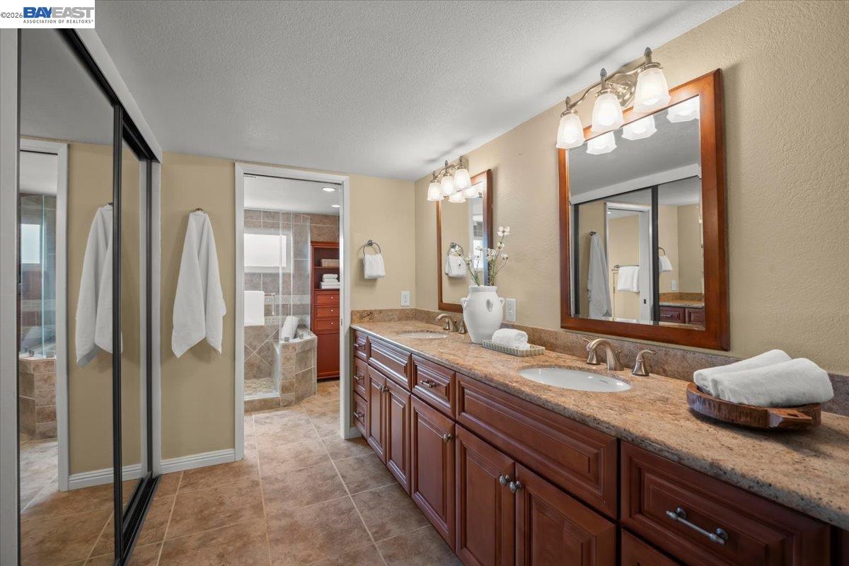 Detail Gallery Image 13 of 28 For 4115 Sedge St, Fremont,  CA 94555 - 4 Beds | 2/1 Baths