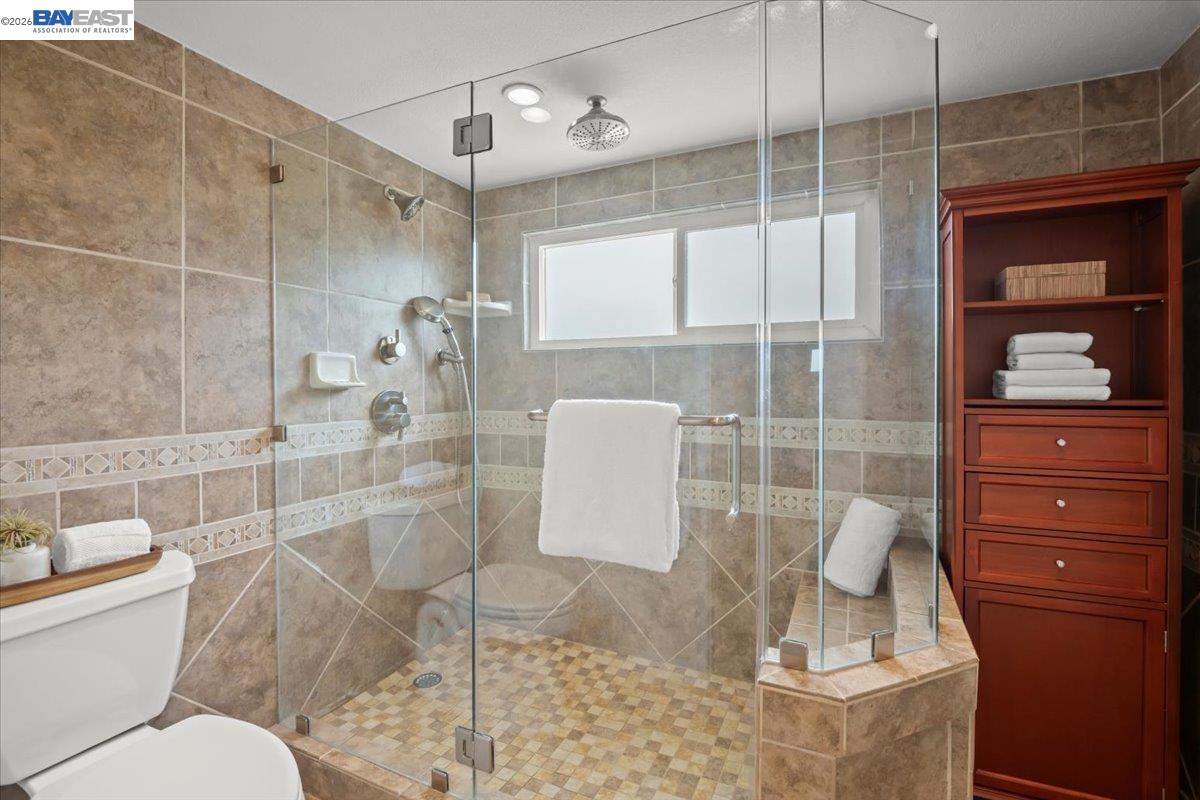 Detail Gallery Image 15 of 28 For 4115 Sedge St, Fremont,  CA 94555 - 4 Beds | 2/1 Baths