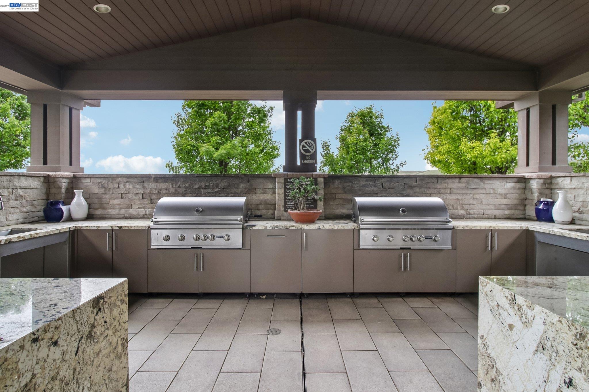 Detail Gallery Image 48 of 60 For 601 Sandalwood Dr #2,  Livermore,  CA 94551 - 3 Beds | 3 Baths