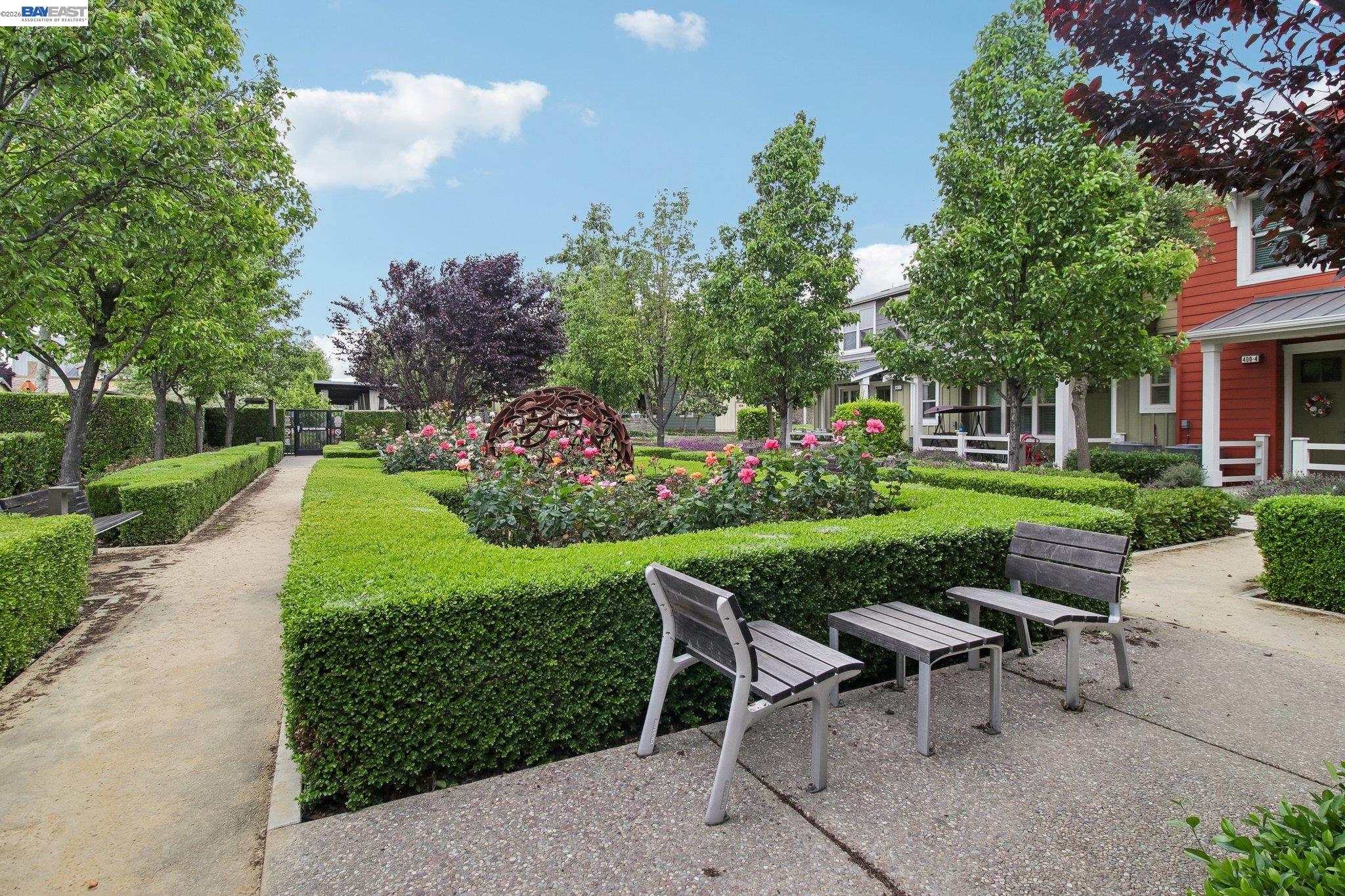 Detail Gallery Image 51 of 60 For 601 Sandalwood Dr #2,  Livermore,  CA 94551 - 3 Beds | 3 Baths