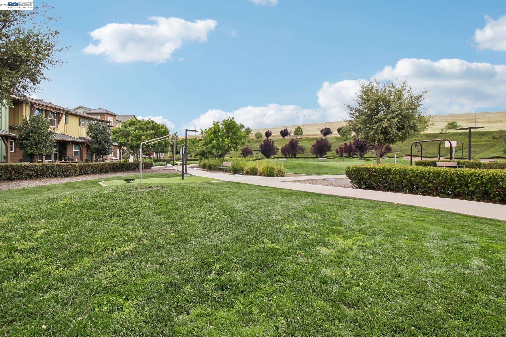 Detail Gallery Image 56 of 60 For 601 Sandalwood Dr #2,  Livermore,  CA 94551 - 3 Beds | 3 Baths