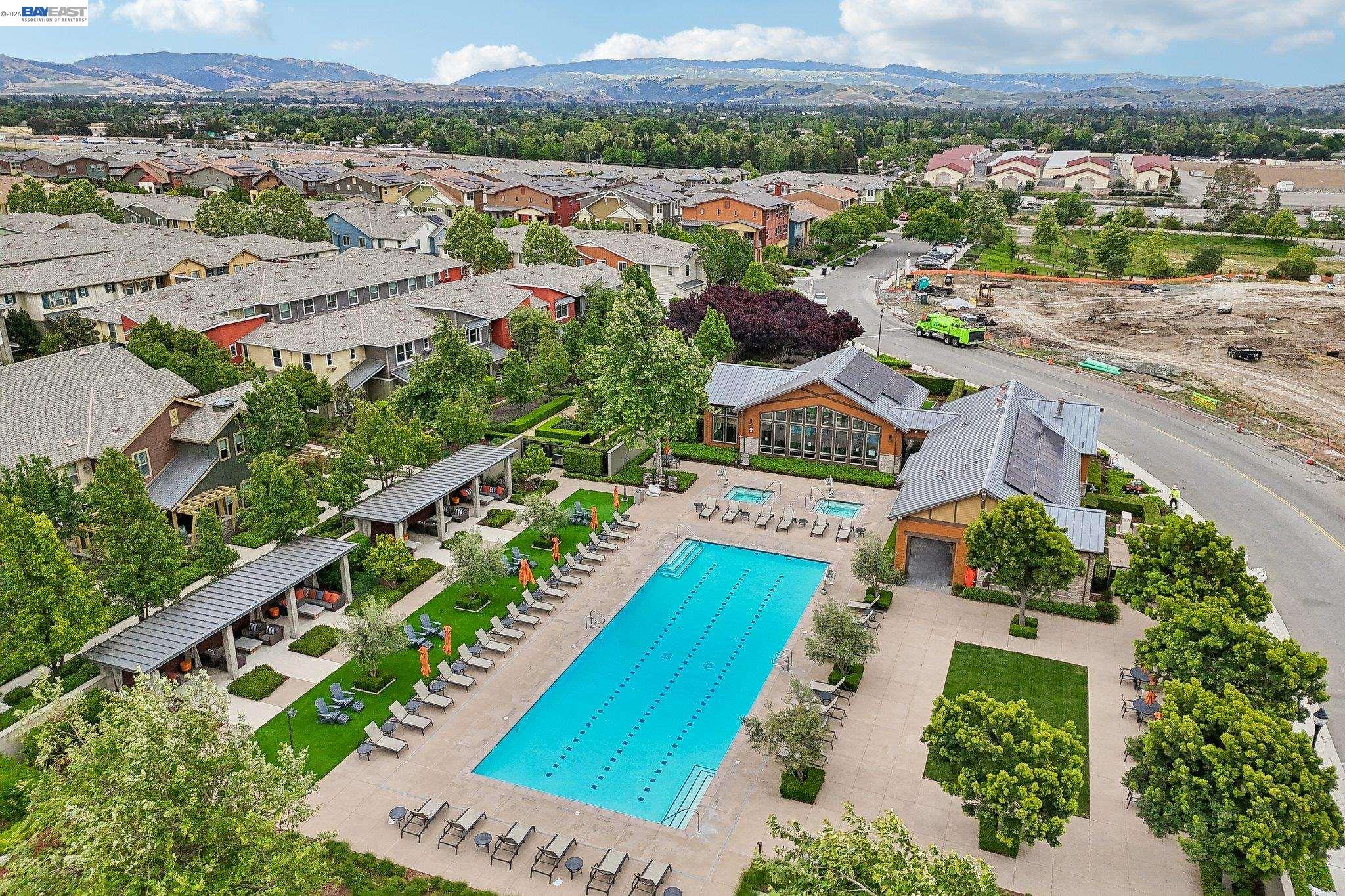 Detail Gallery Image 59 of 60 For 601 Sandalwood Dr #2,  Livermore,  CA 94551 - 3 Beds | 3 Baths