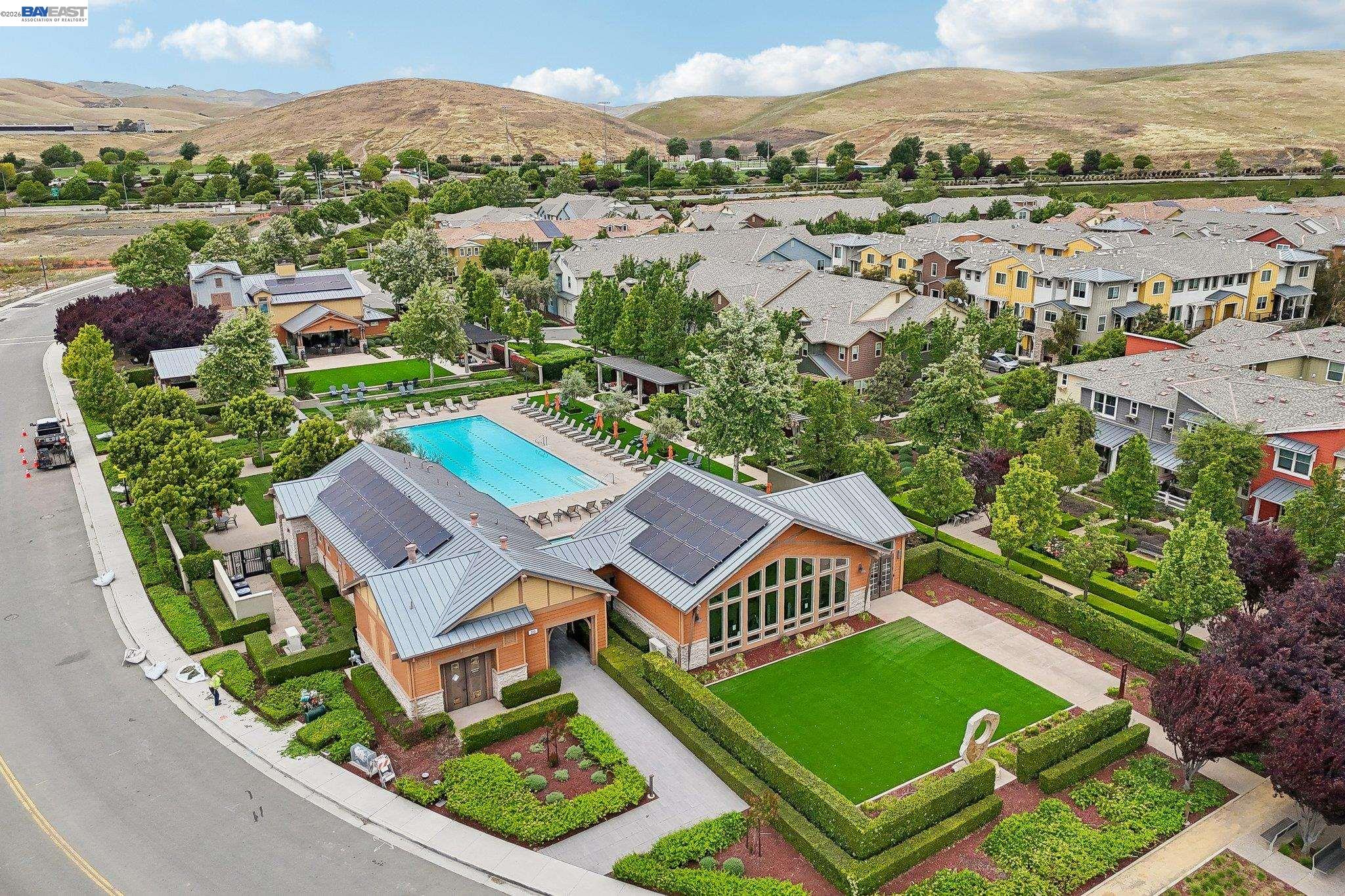 Detail Gallery Image 60 of 60 For 601 Sandalwood Dr #2,  Livermore,  CA 94551 - 3 Beds | 3 Baths