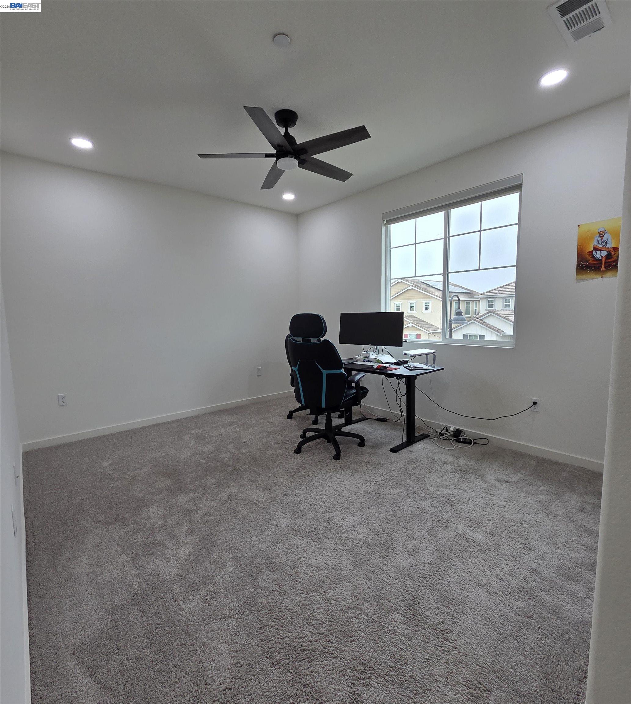 Detail Gallery Image 17 of 38 For 5390 Shenandoah Valley Ln, Antioch,  CA 94531 - 4 Beds | 3 Baths