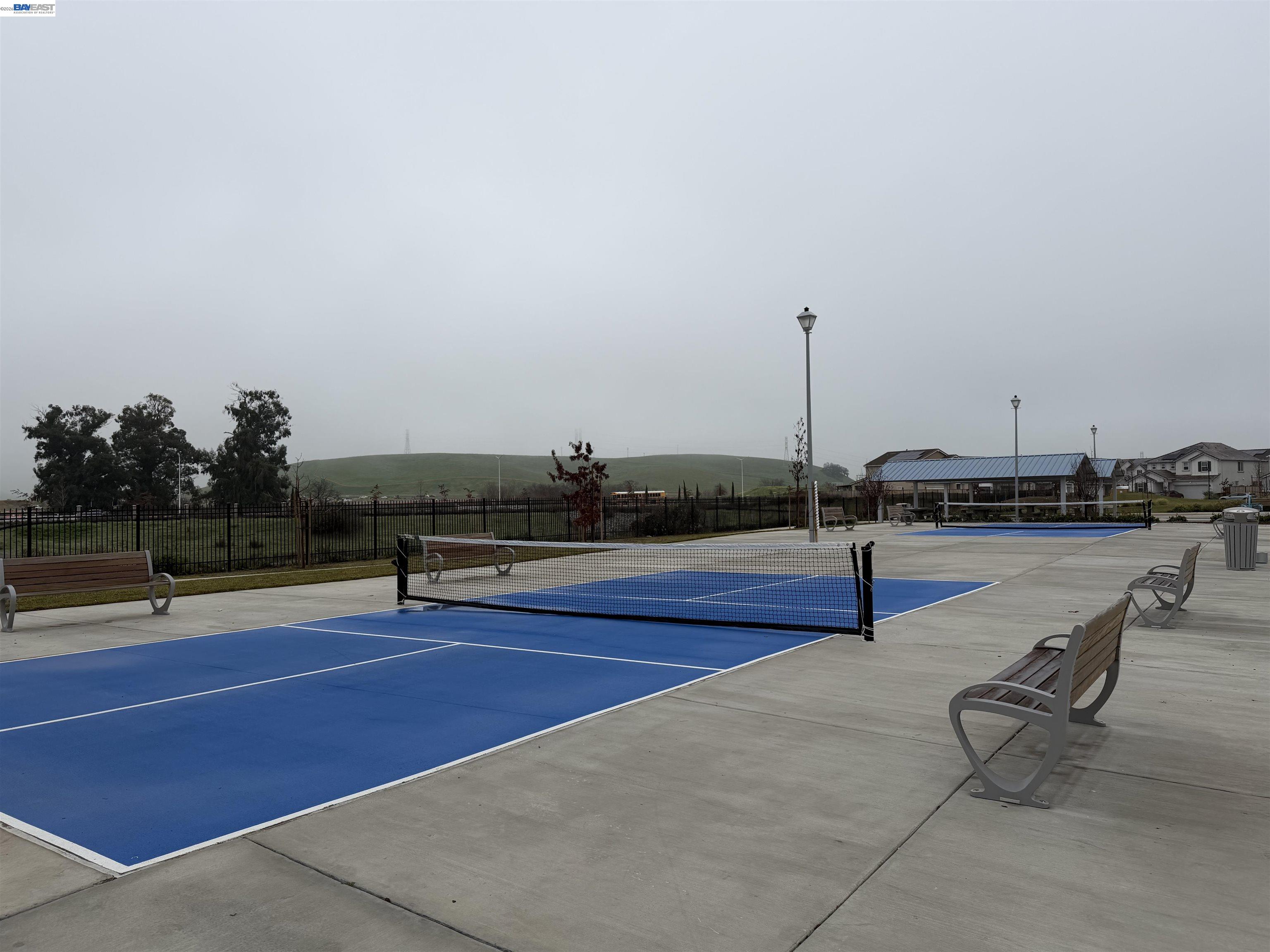 Detail Gallery Image 28 of 38 For 5390 Shenandoah Valley Ln, Antioch,  CA 94531 - 4 Beds | 3 Baths