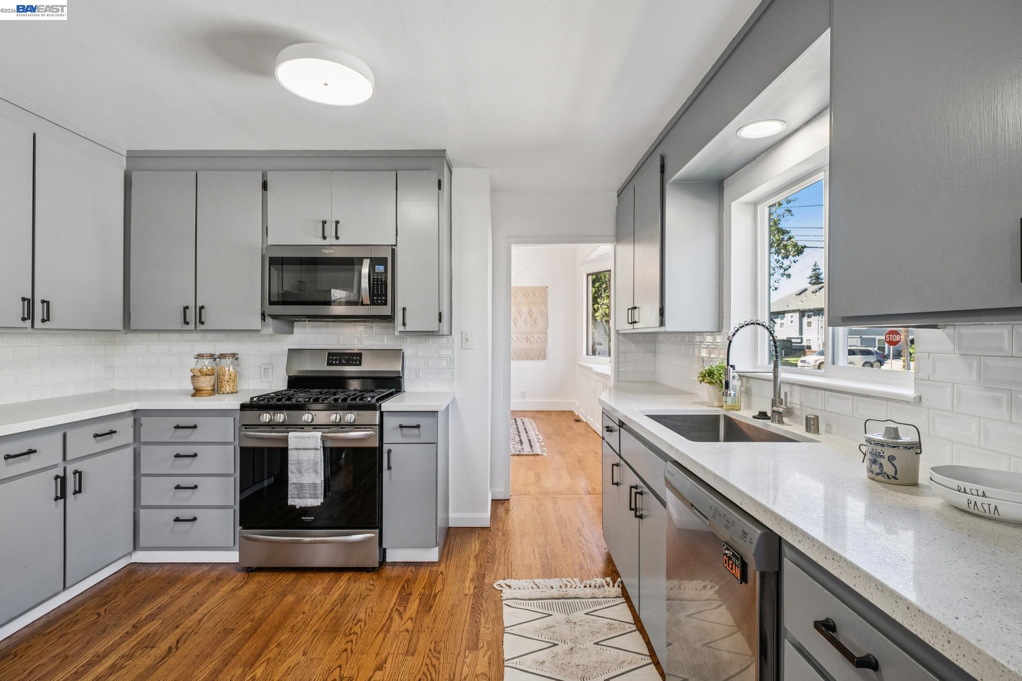 2135 Buena Vista Ave, Alameda, CA, 94501