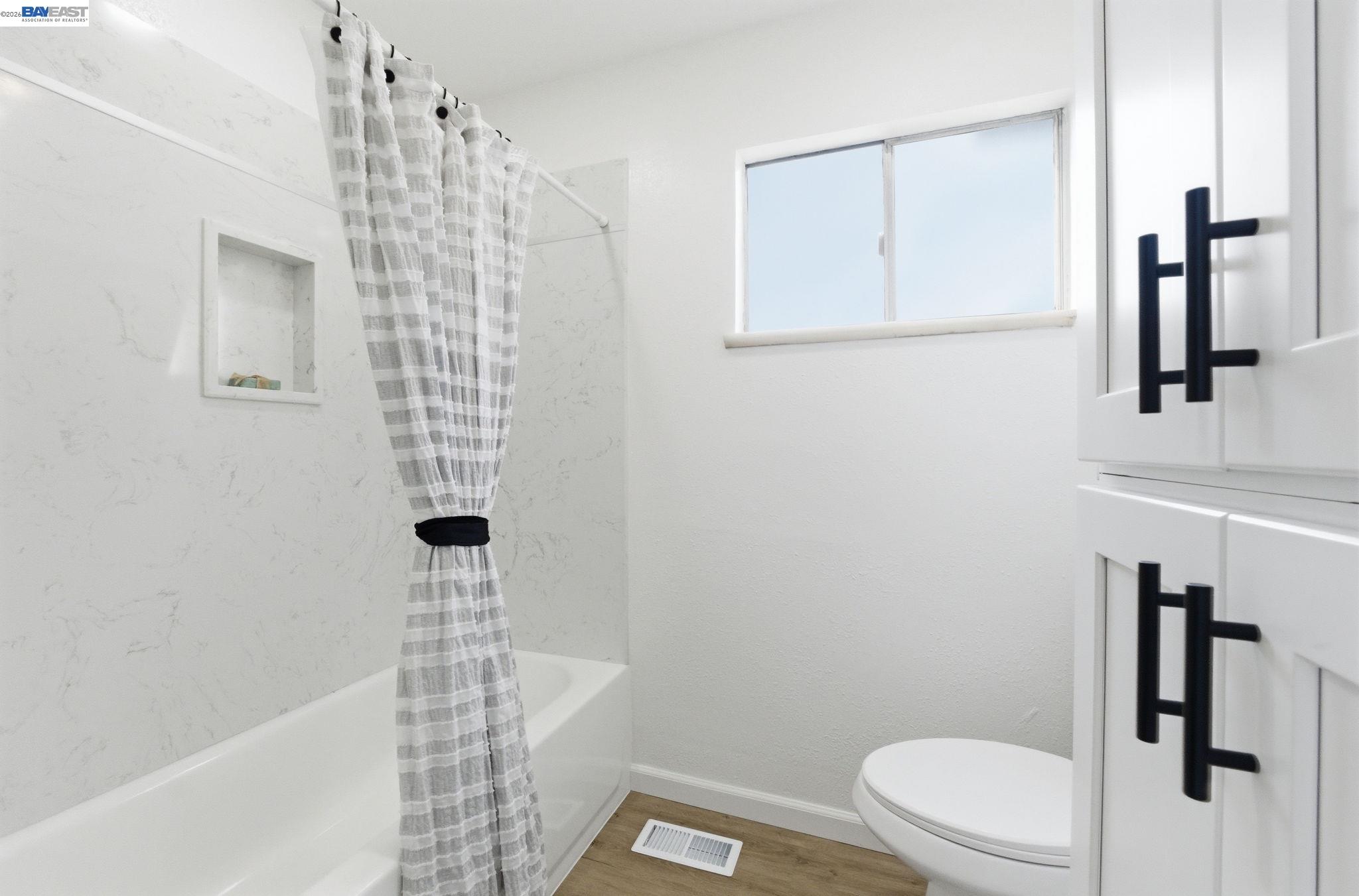 1902 Evergreen Ave, San Leandro, CA, 94577