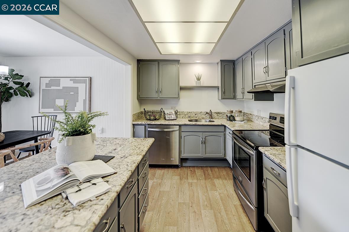 Photo #11: 41131271 Listing: Photo #11