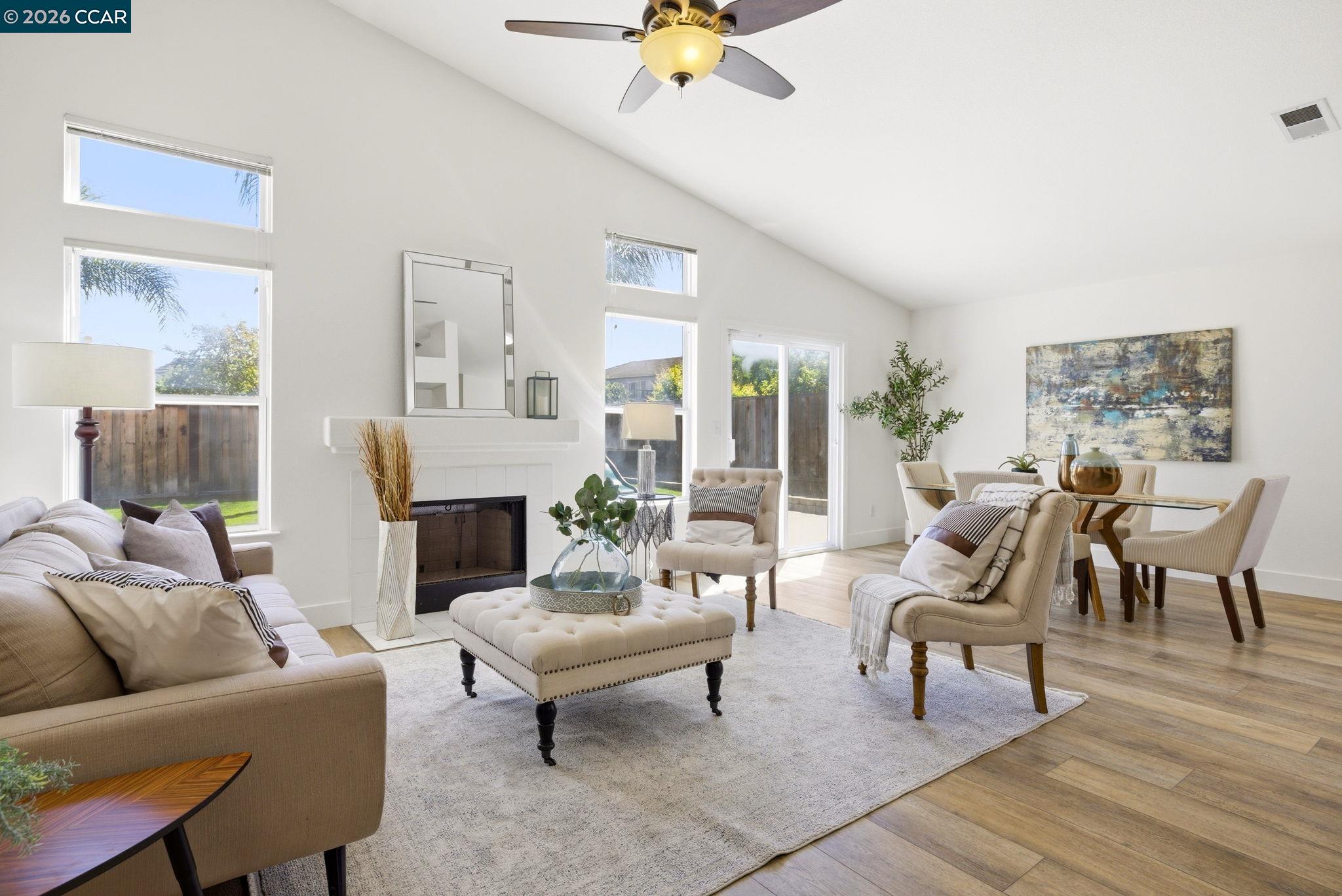 Detail Gallery Image 2 of 20 For 4606 Chelsea Dr, Oakley,  CA 94561 - 3 Beds | 2 Baths