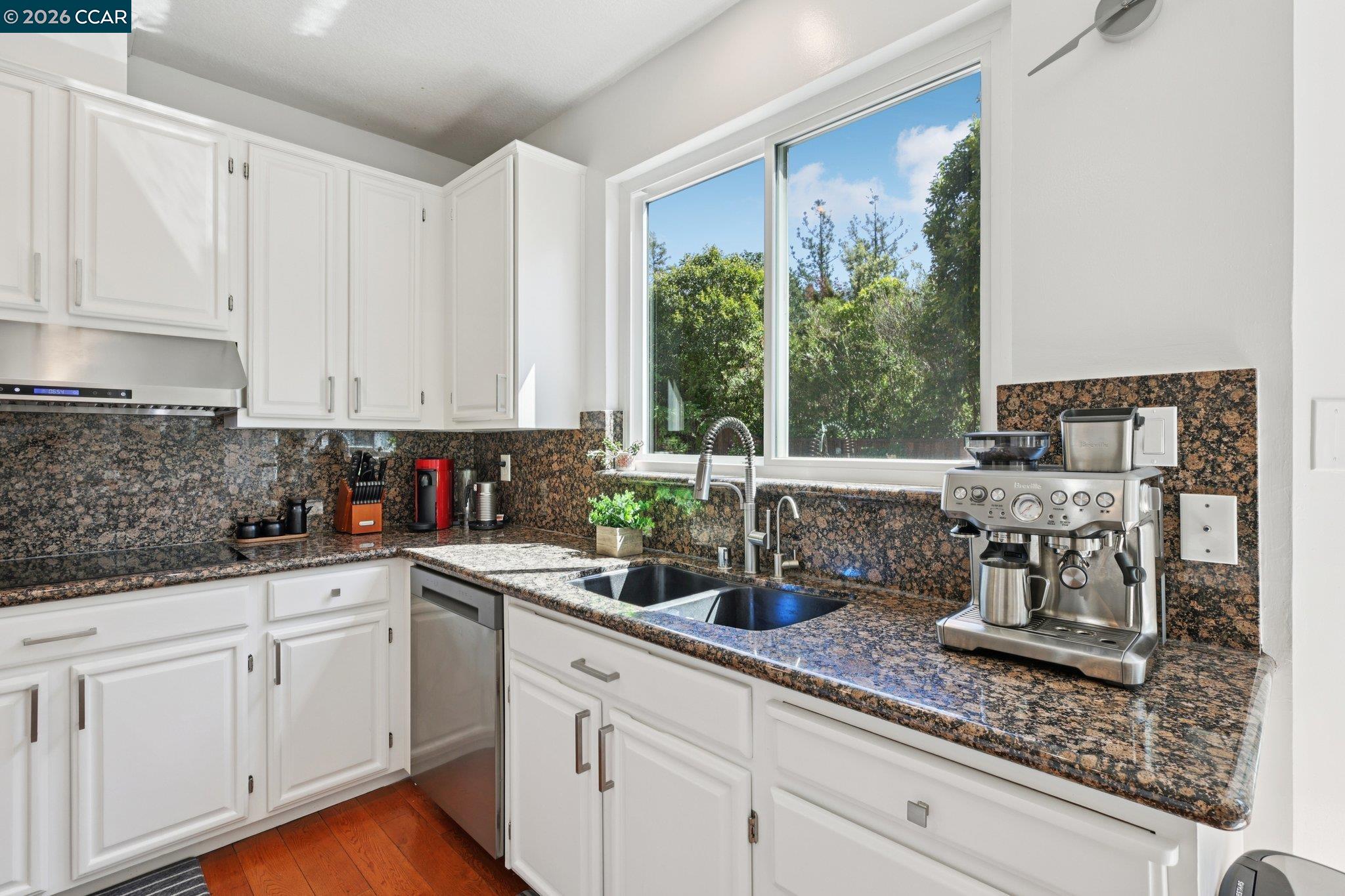 242 El Pueblo Pl, Clayton, CA, 94517