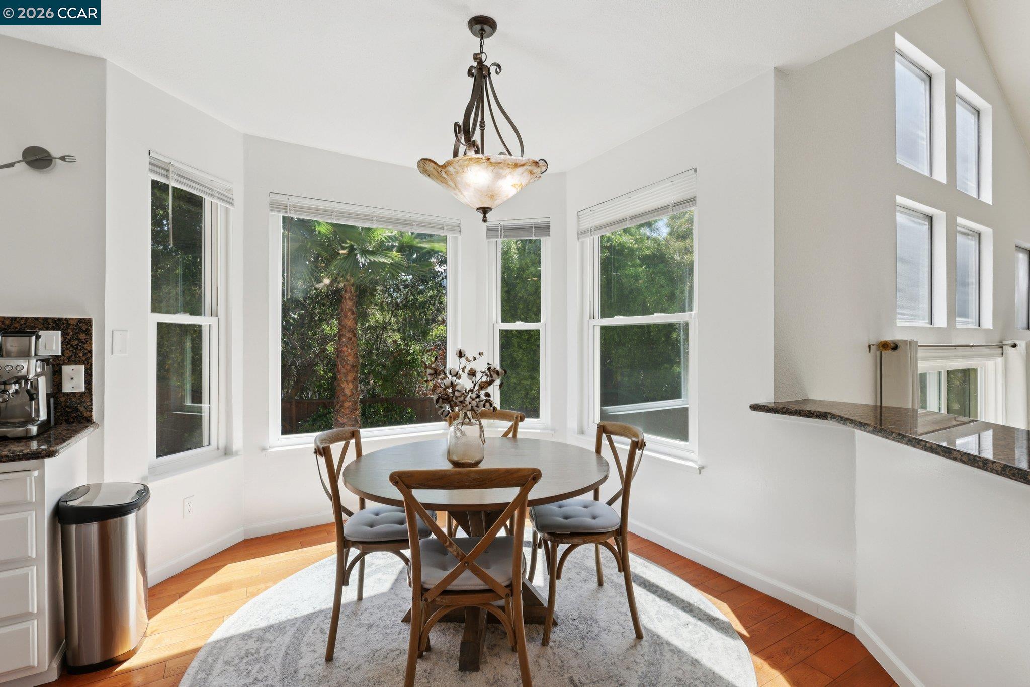 Detail Gallery Image 15 of 47 For 242 El Pueblo Pl, Clayton,  CA 94517 - 4 Beds | 3 Baths