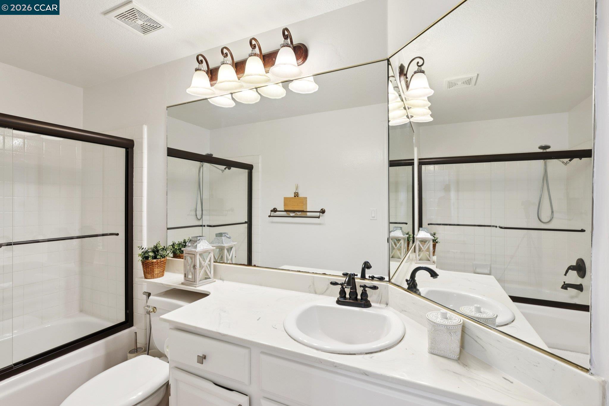 242 El Pueblo Pl, Clayton, CA, 94517