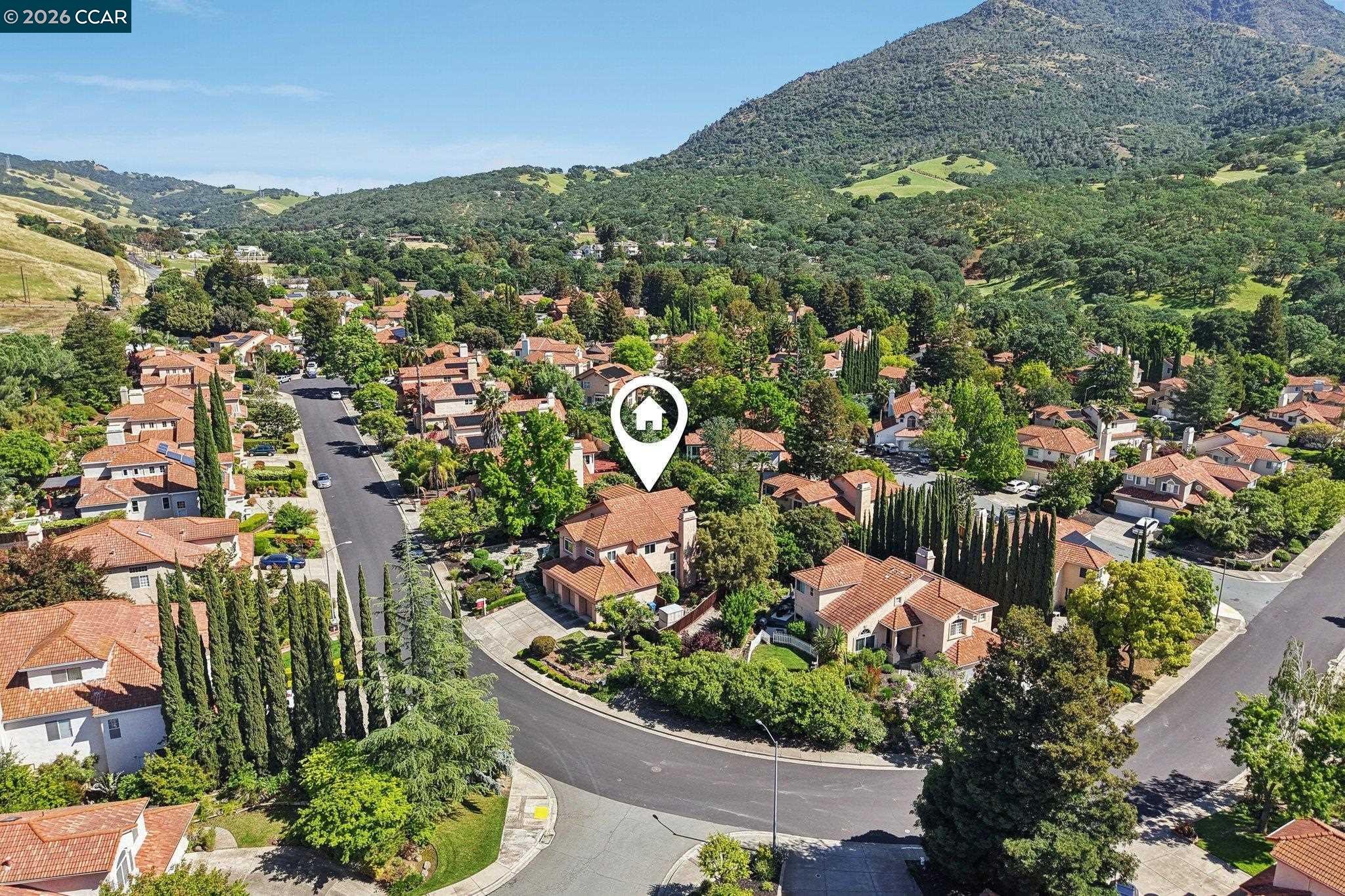 242 El Pueblo Pl, Clayton, CA, 94517