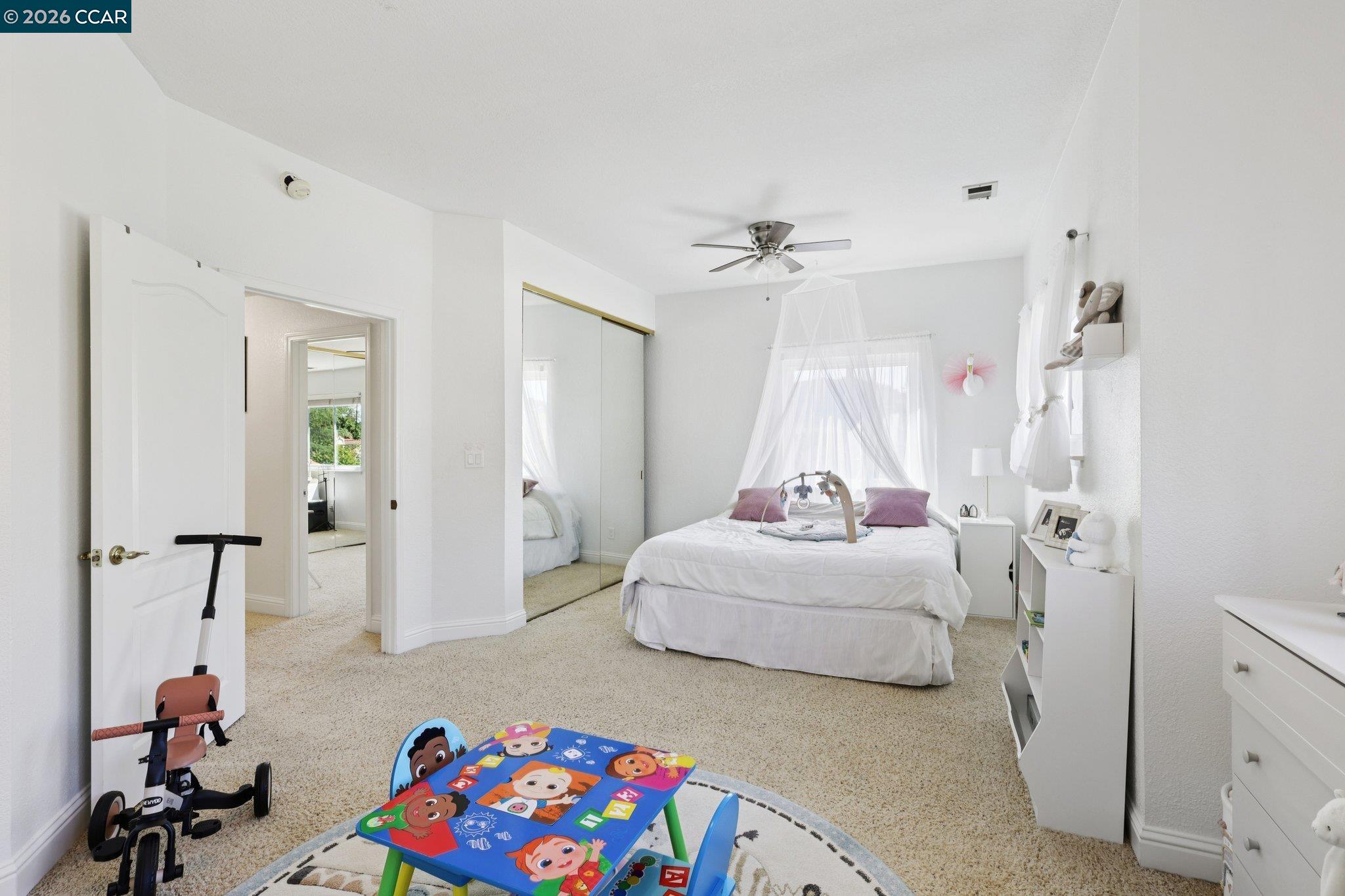 242 El Pueblo Pl, Clayton, CA, 94517