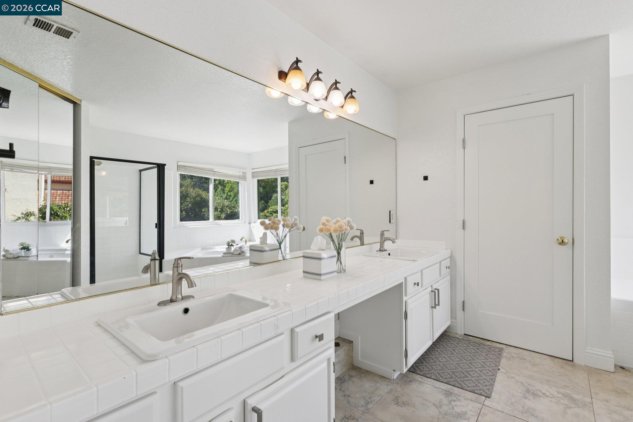 242 El Pueblo Pl, Clayton, CA, 94517