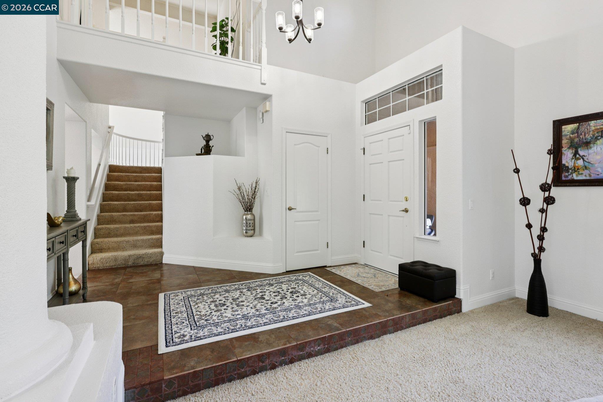 Detail Gallery Image 4 of 47 For 242 El Pueblo Pl, Clayton,  CA 94517 - 4 Beds | 3 Baths